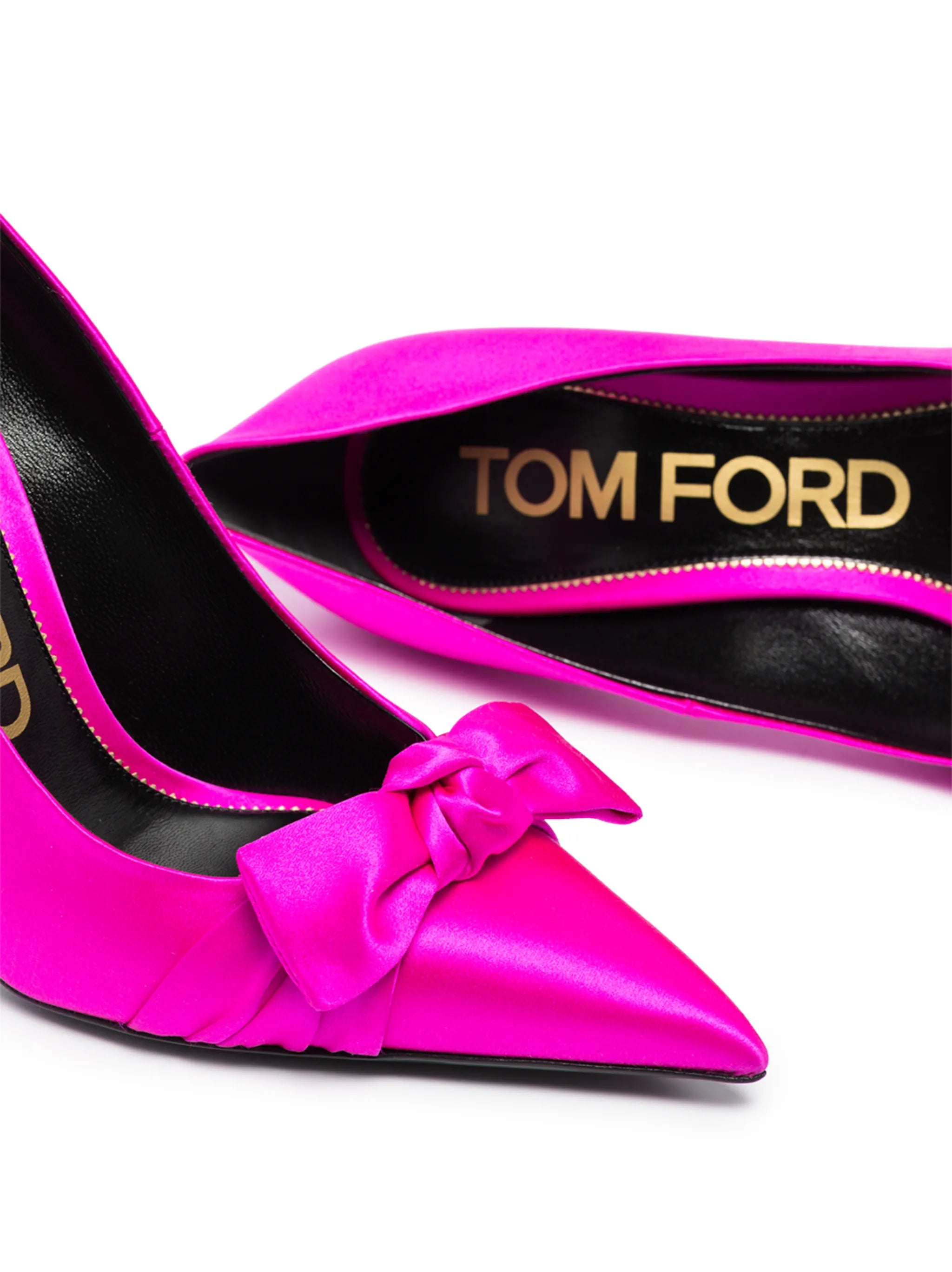 105mm bow-detail pumps