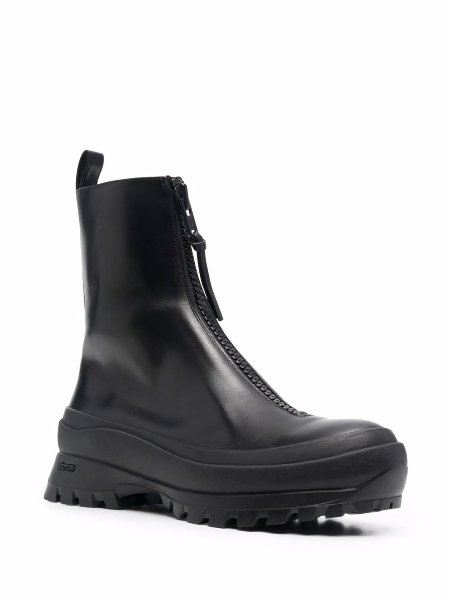 zip-fastening ankle boots