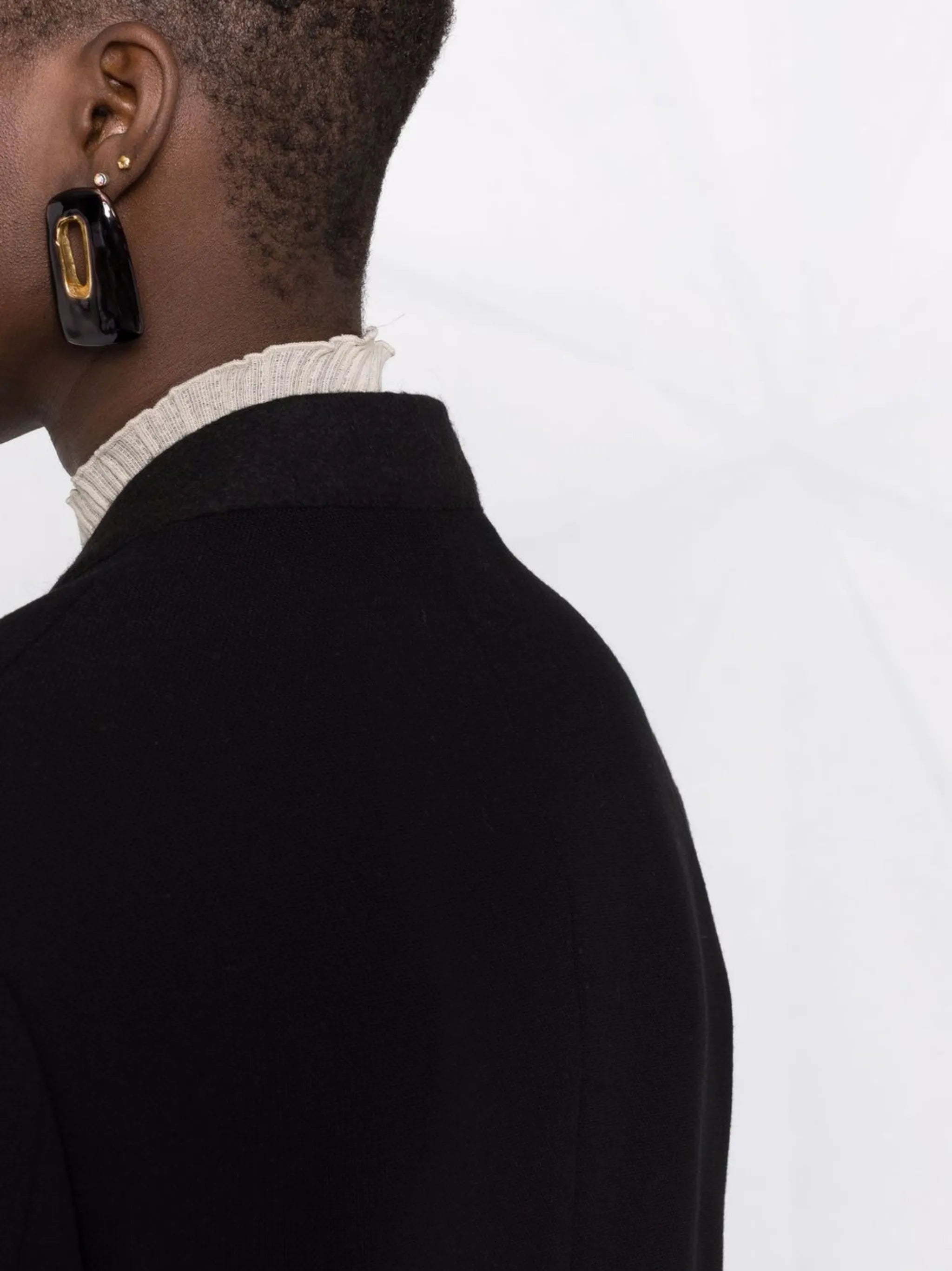 collarless single breasted blazer