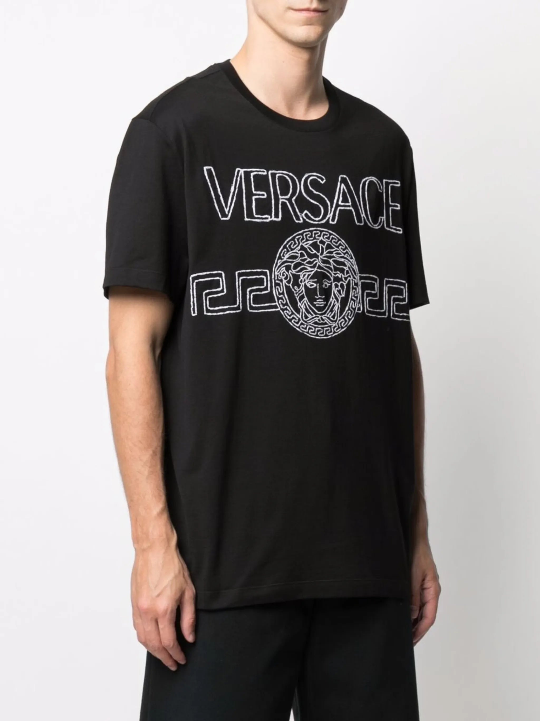 logo-embroidered T-shirt