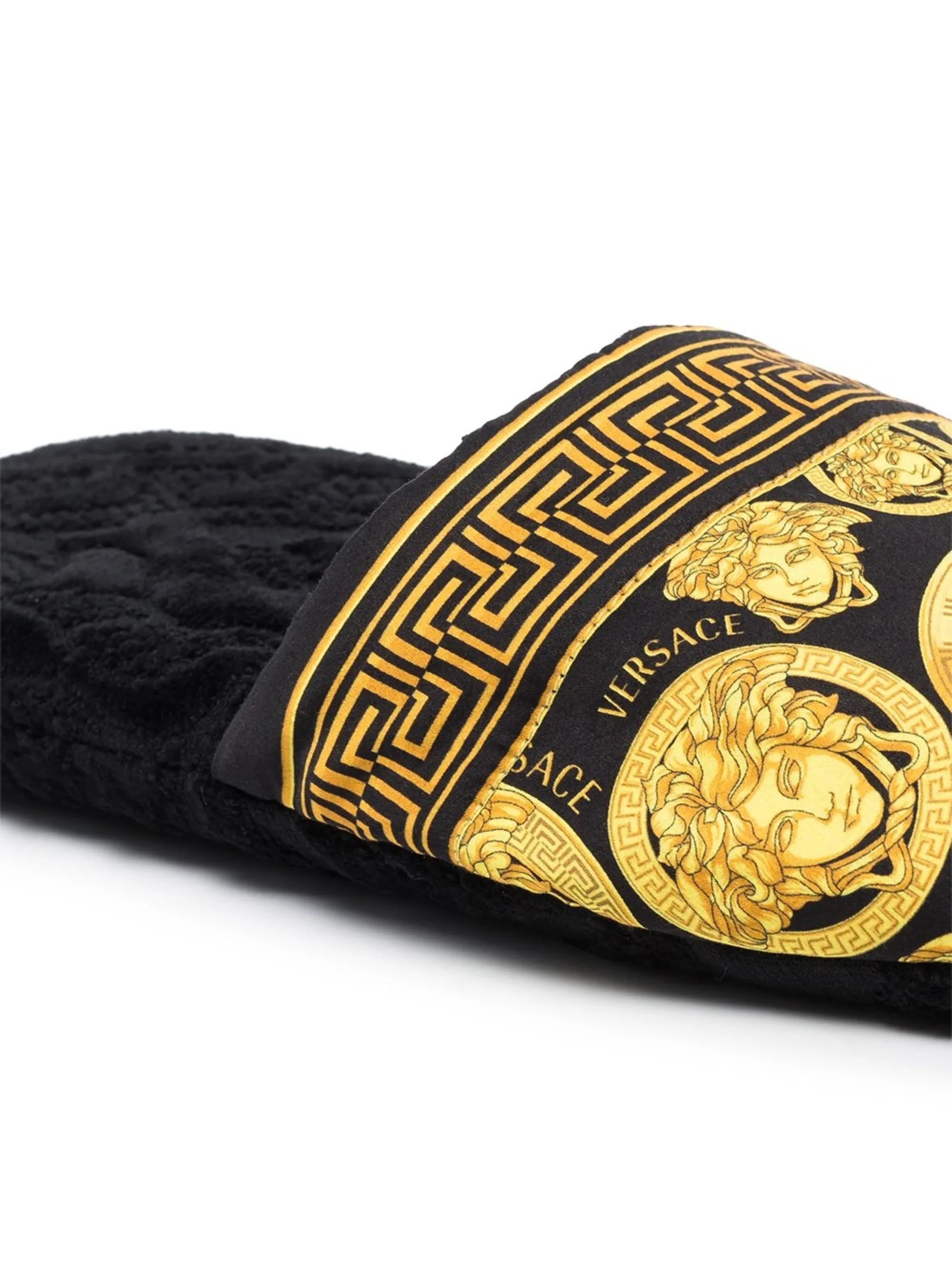 Medusa Amplified slippers