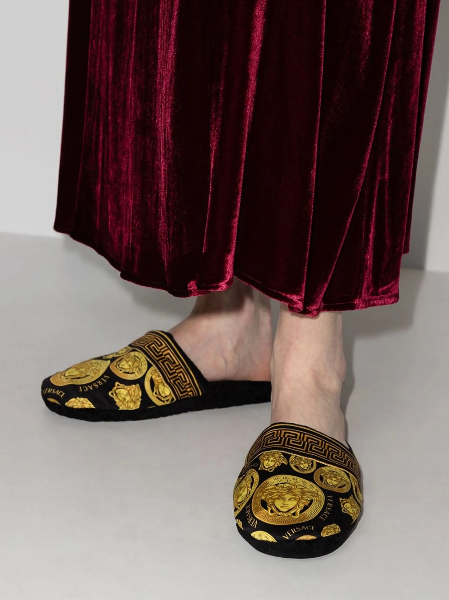 Medusa Amplified slippers