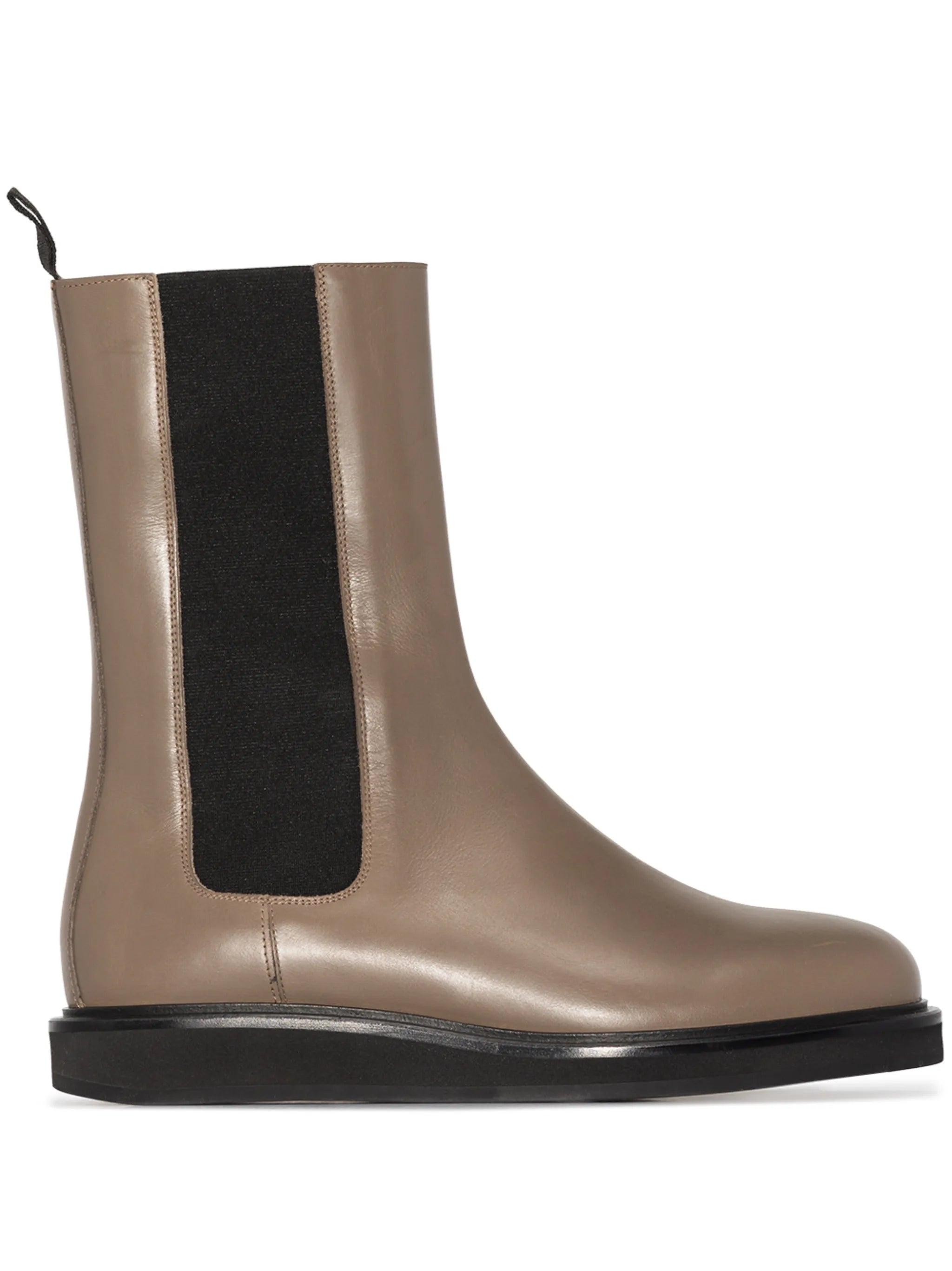 Model 18 leather Chelsea boots