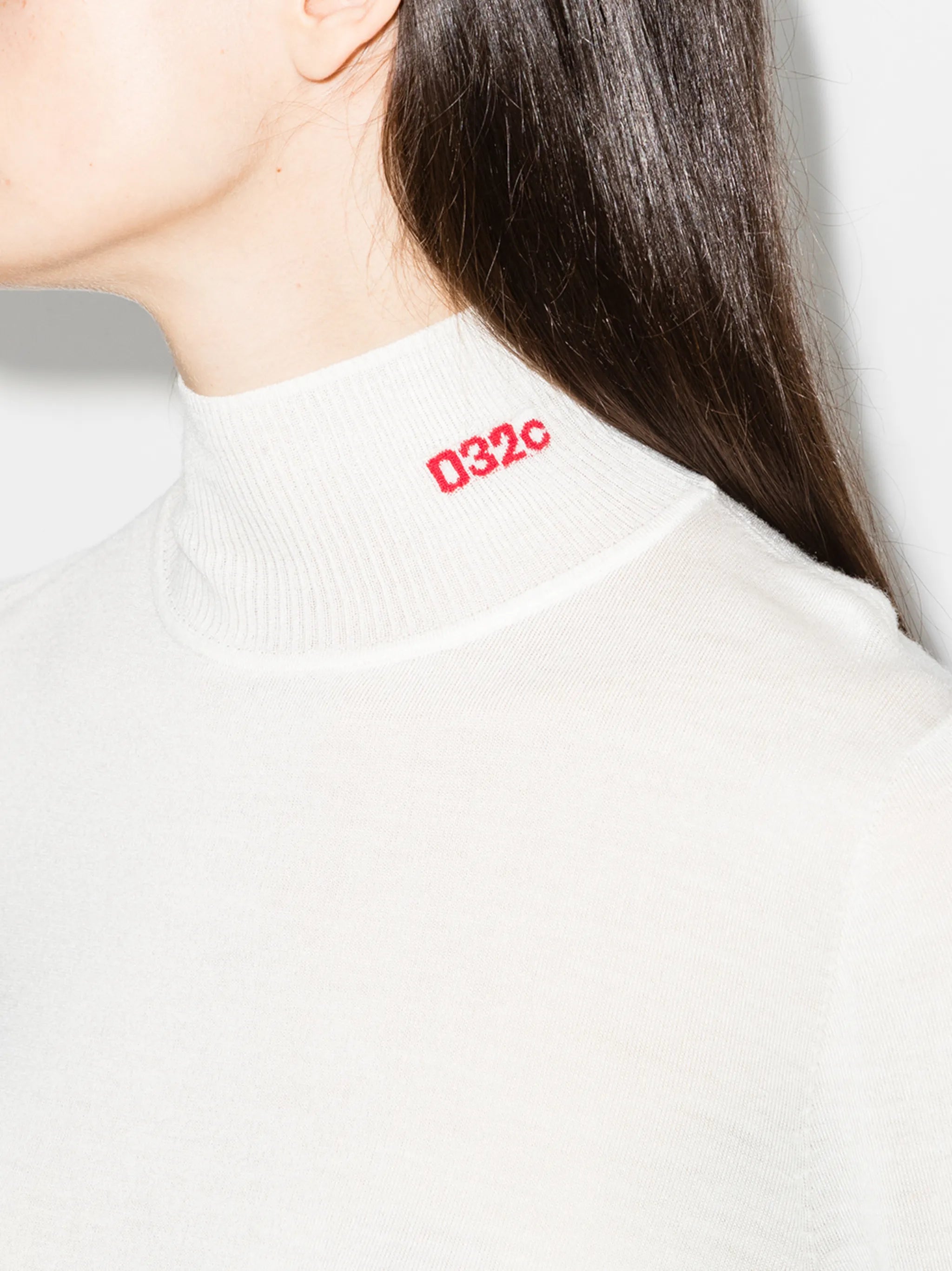 logo-embroidered roll-neck jumper
