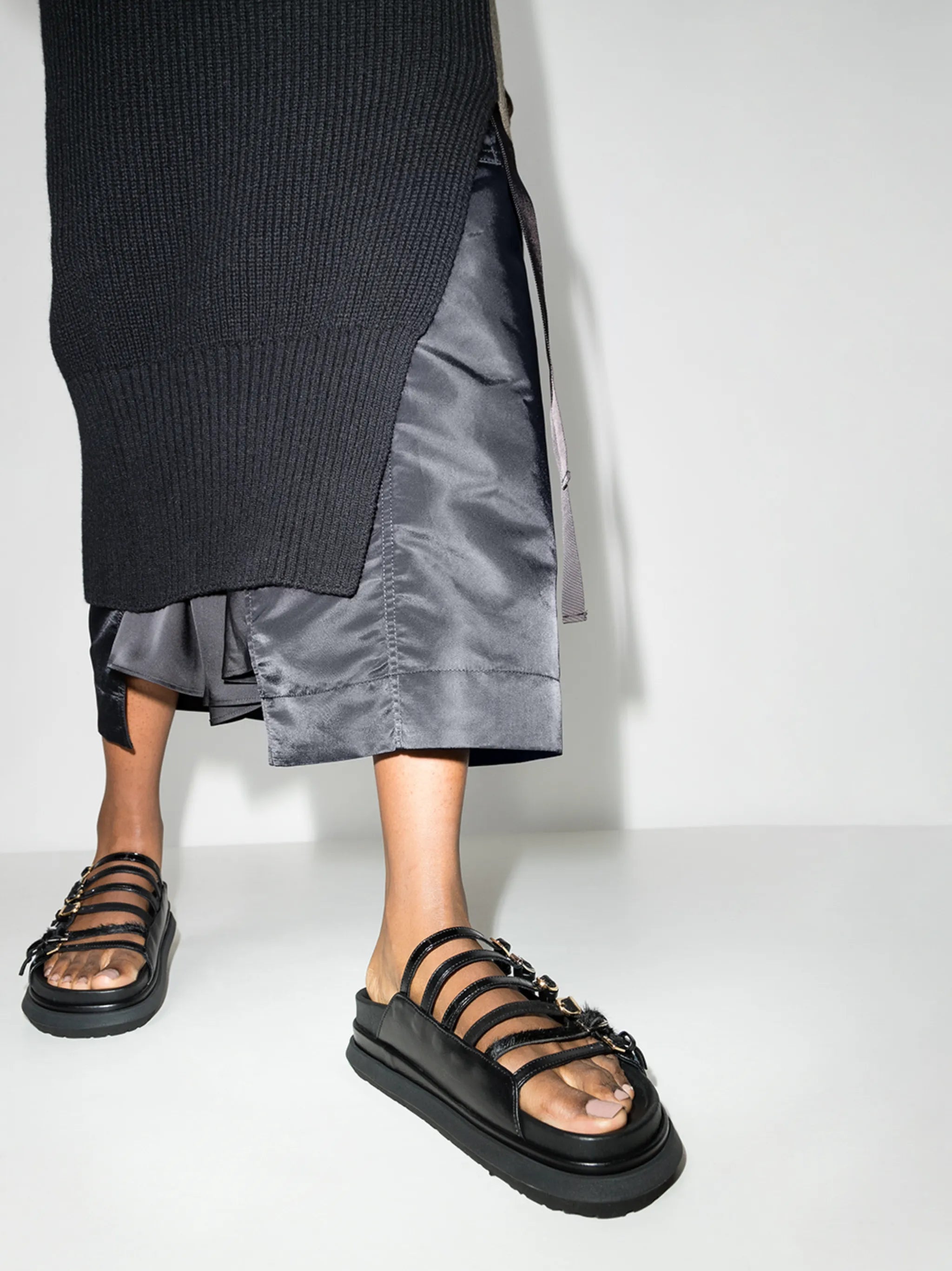multi-strap flatform sandals