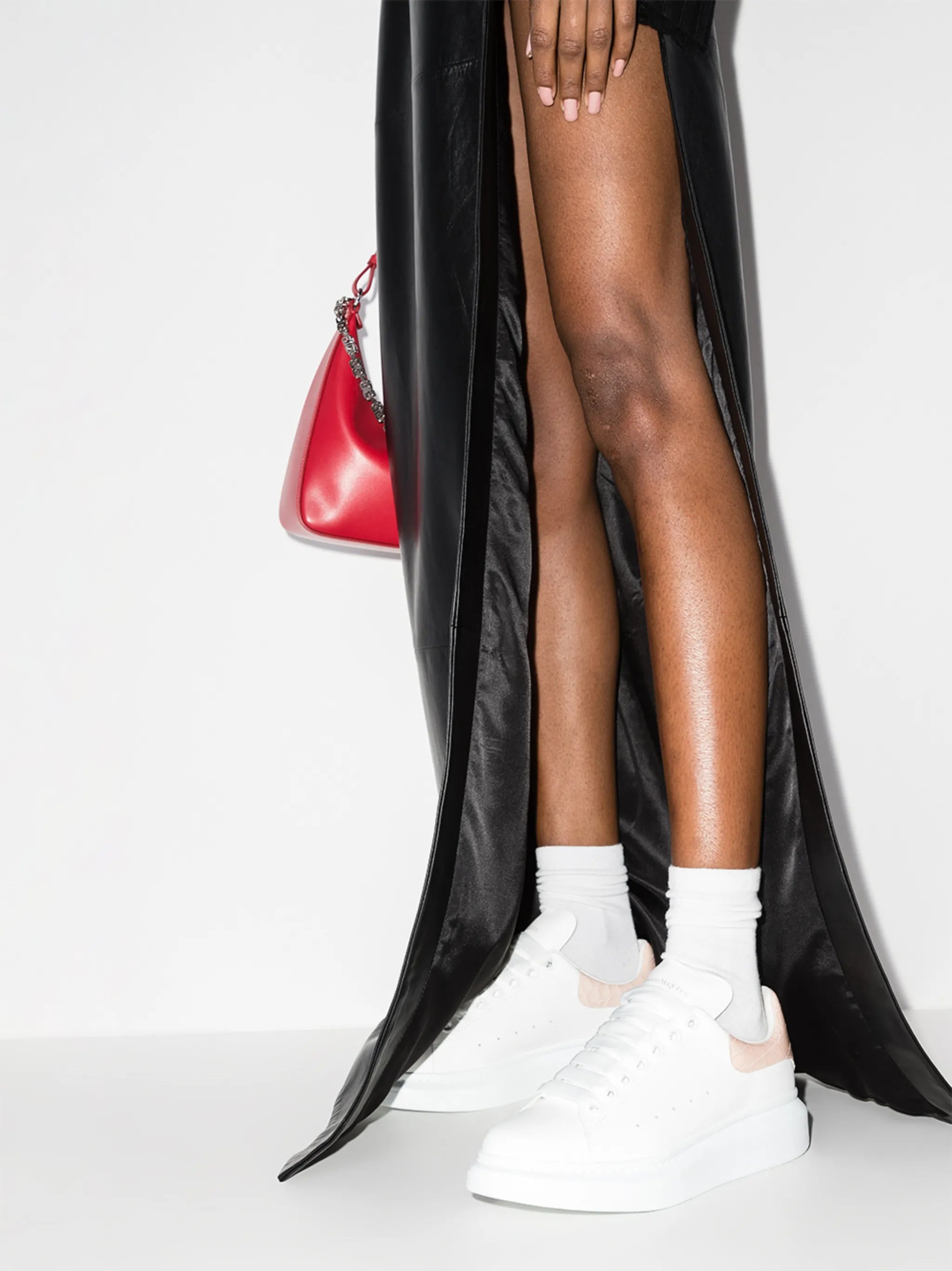 Oversized low-top sneakers