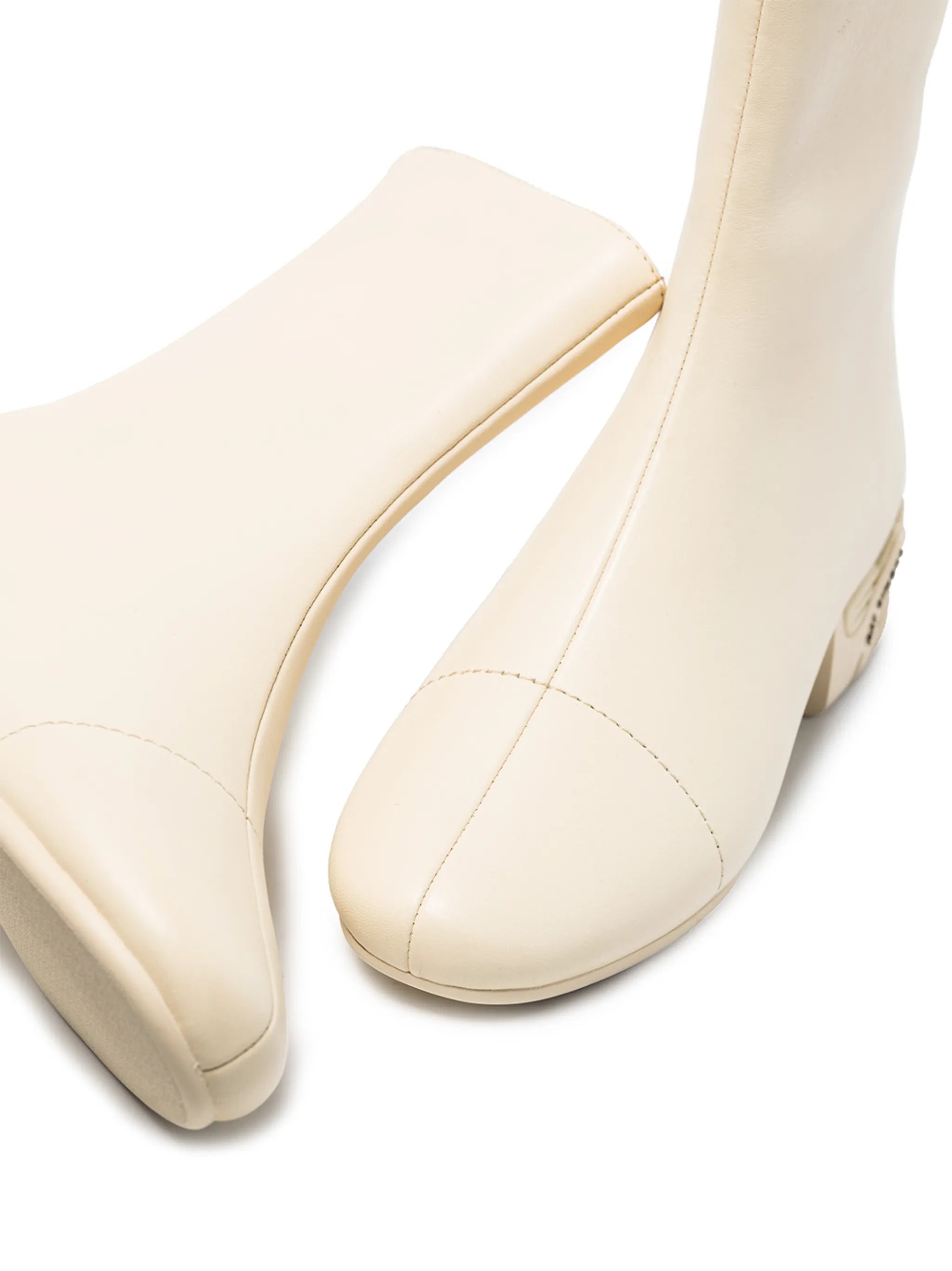 Solaris leather ankle boots