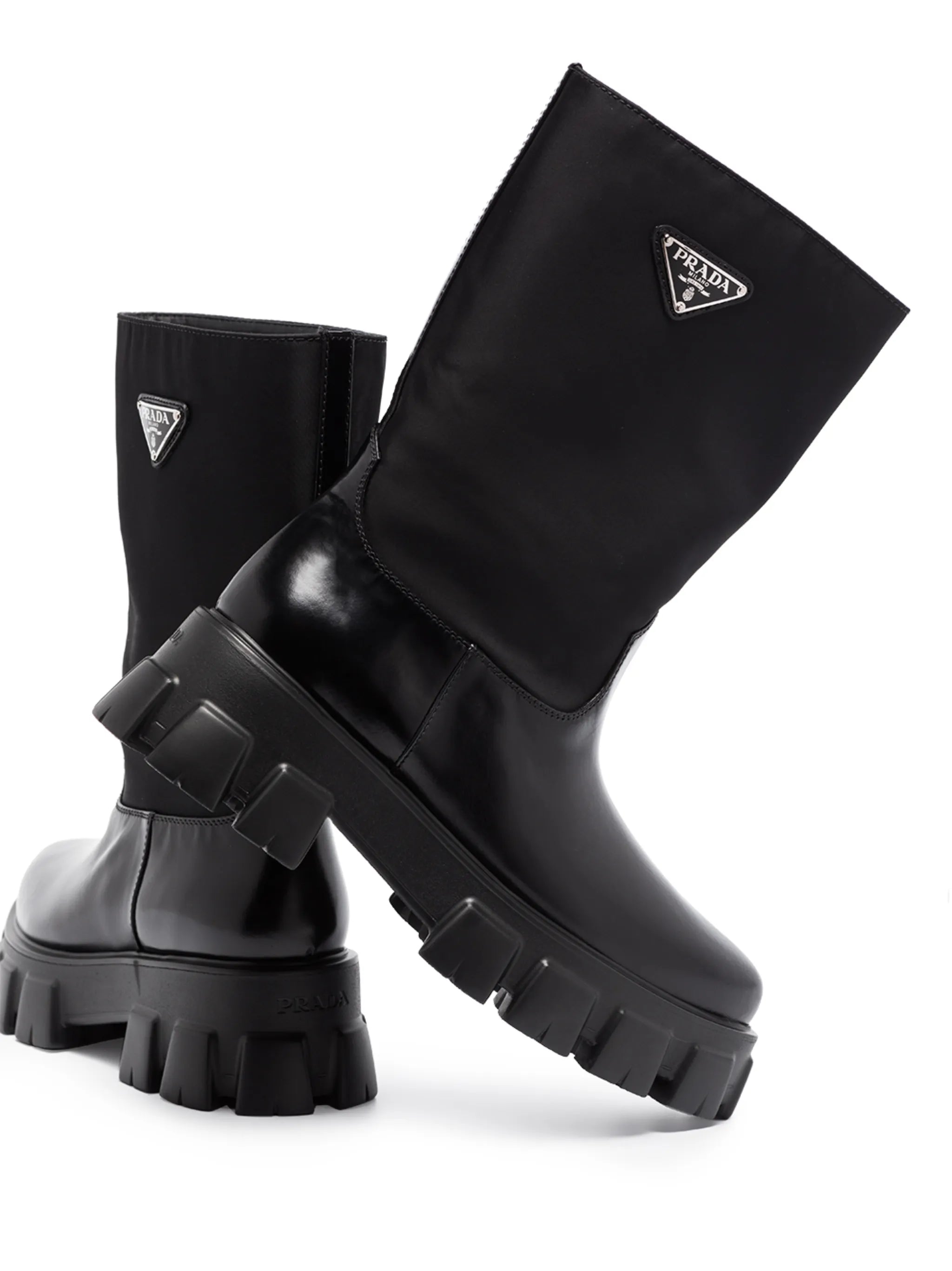 Monolith triangle-logo pointed boots