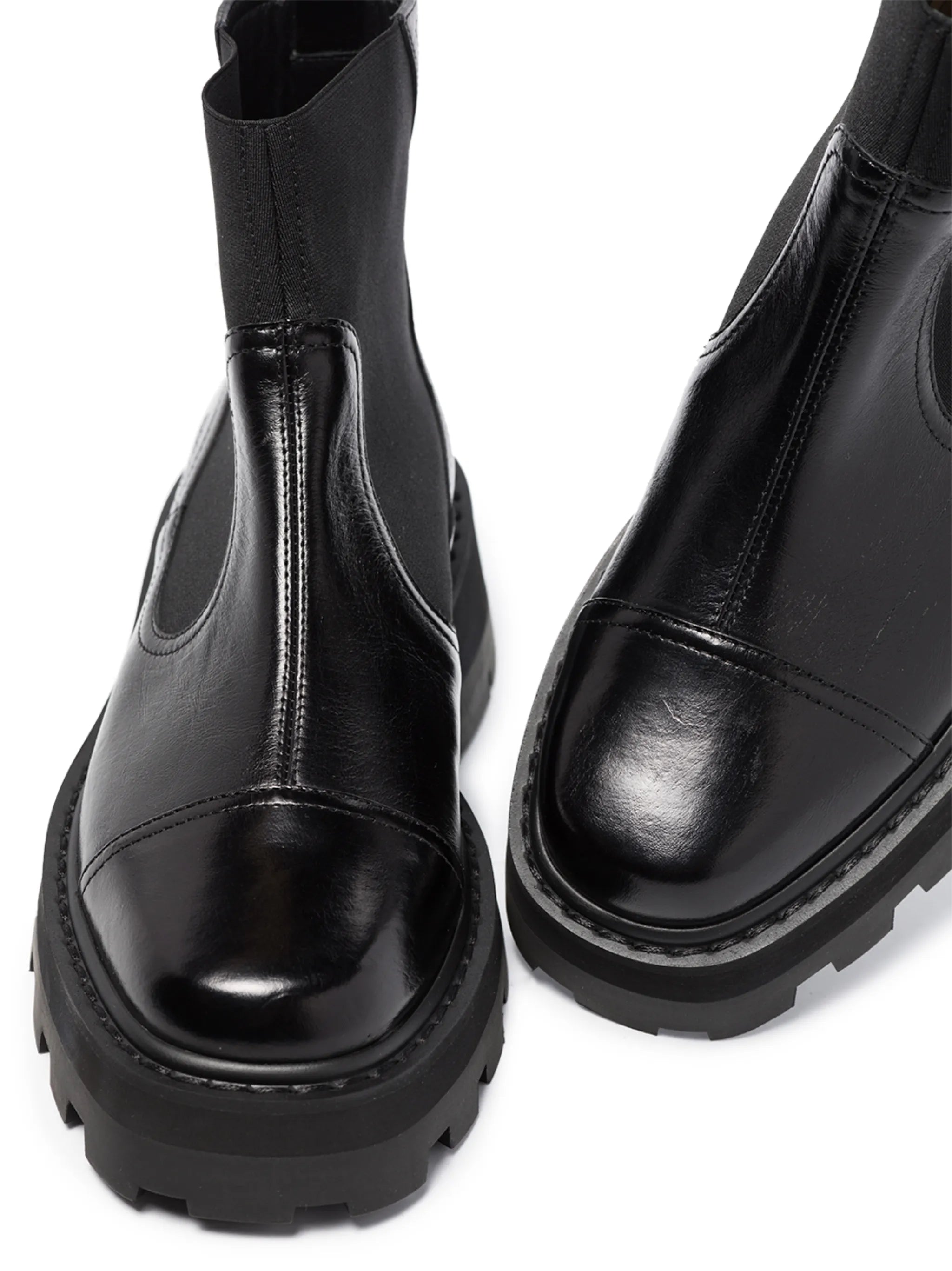 Clayton chunky sole Chelsea boots