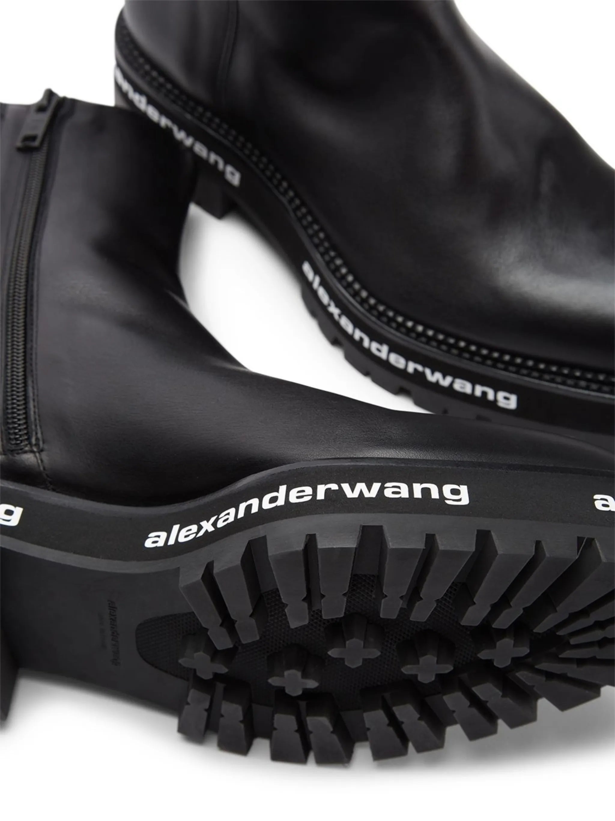 Sanford logo-detail boots