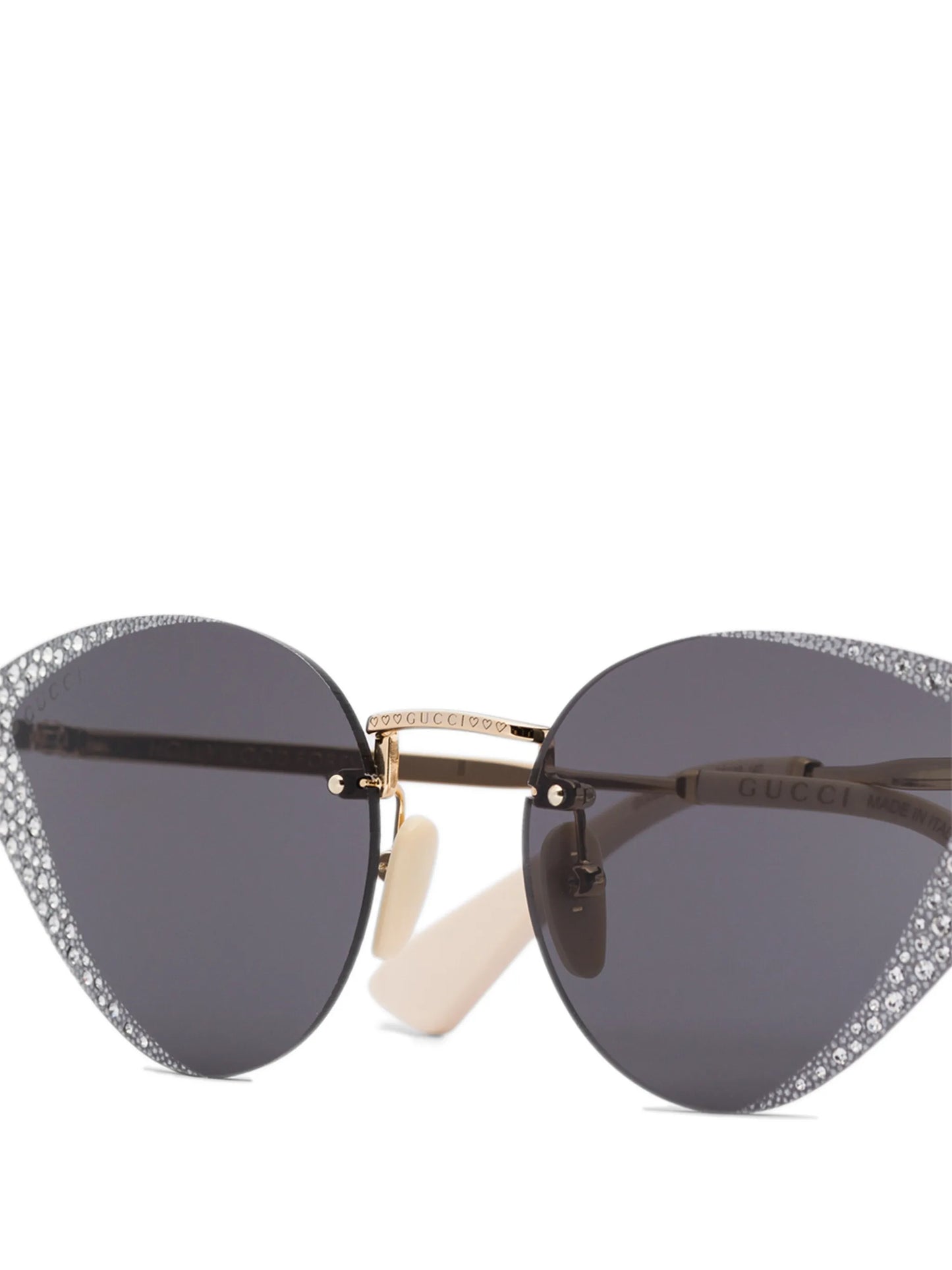 cat-eye frame sunglasses