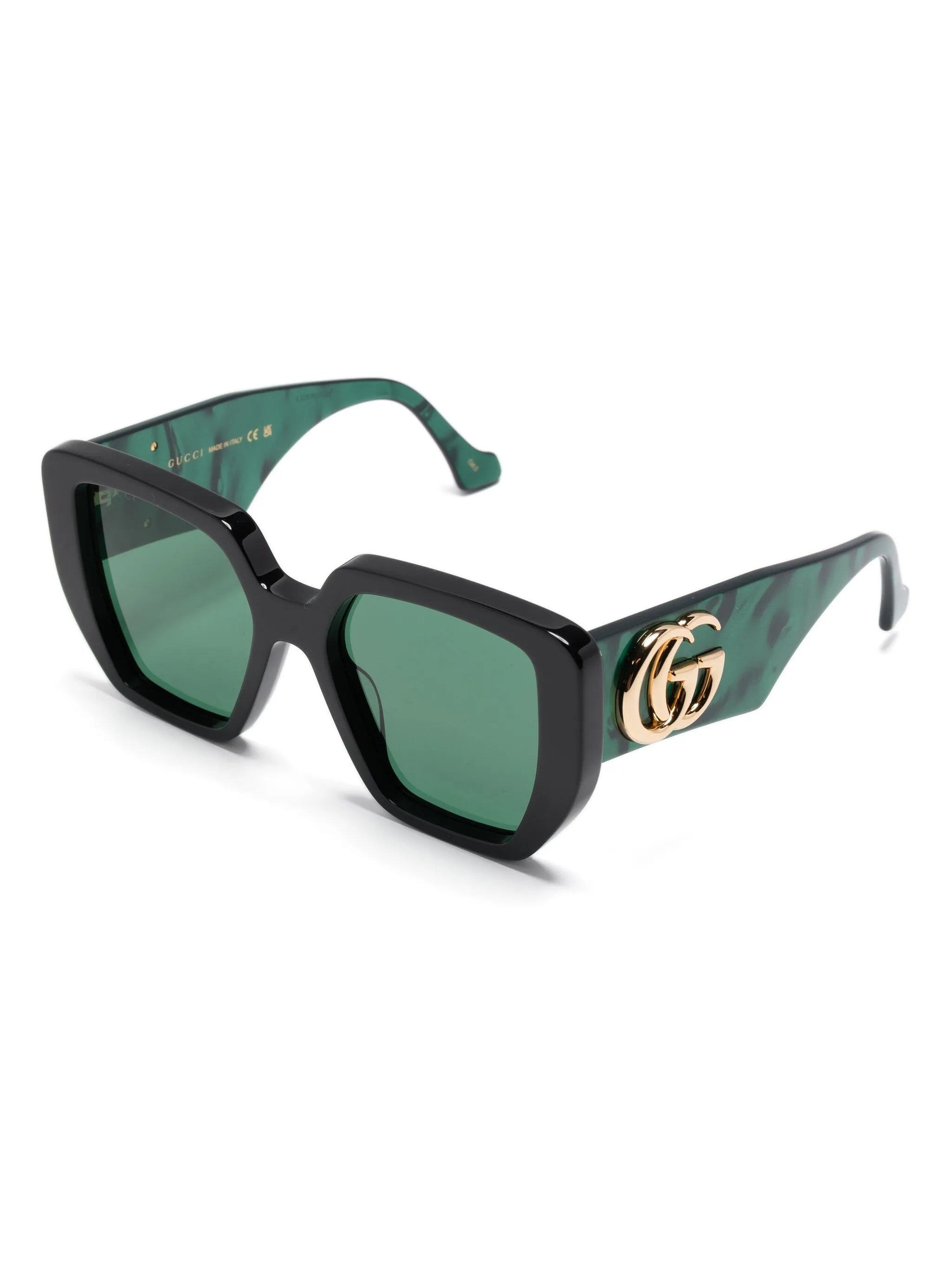 oversized-frame sunglasses