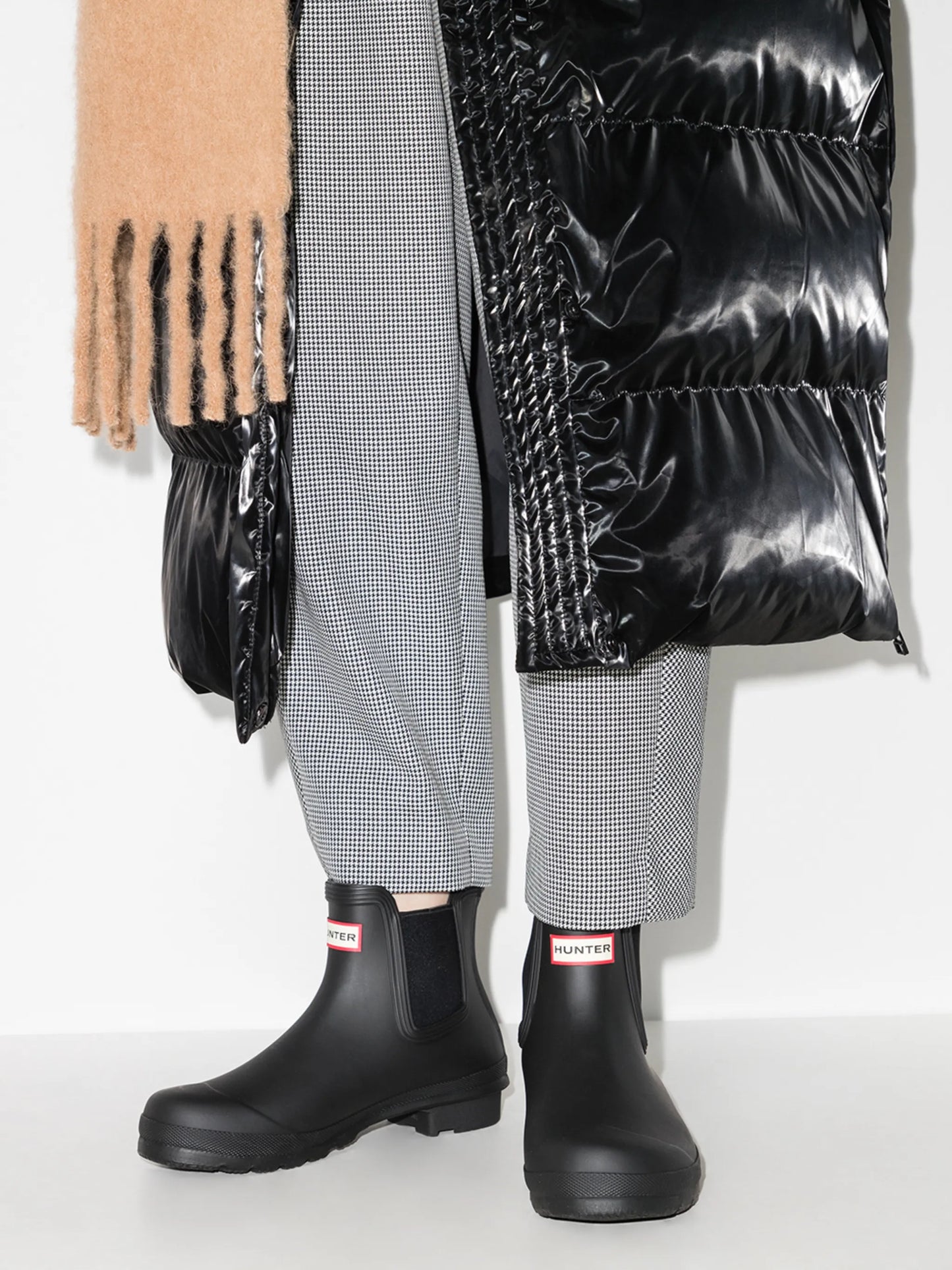 logo-patch Chelsea boots