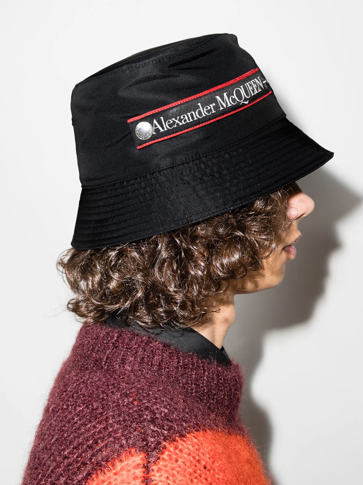 Graffiti logo bucket hat