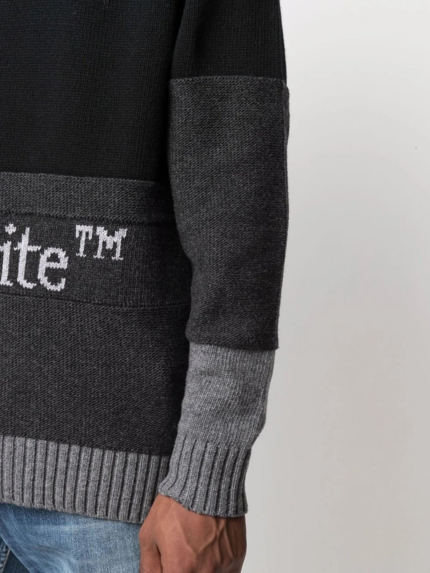 intarsia-logo wool jumper