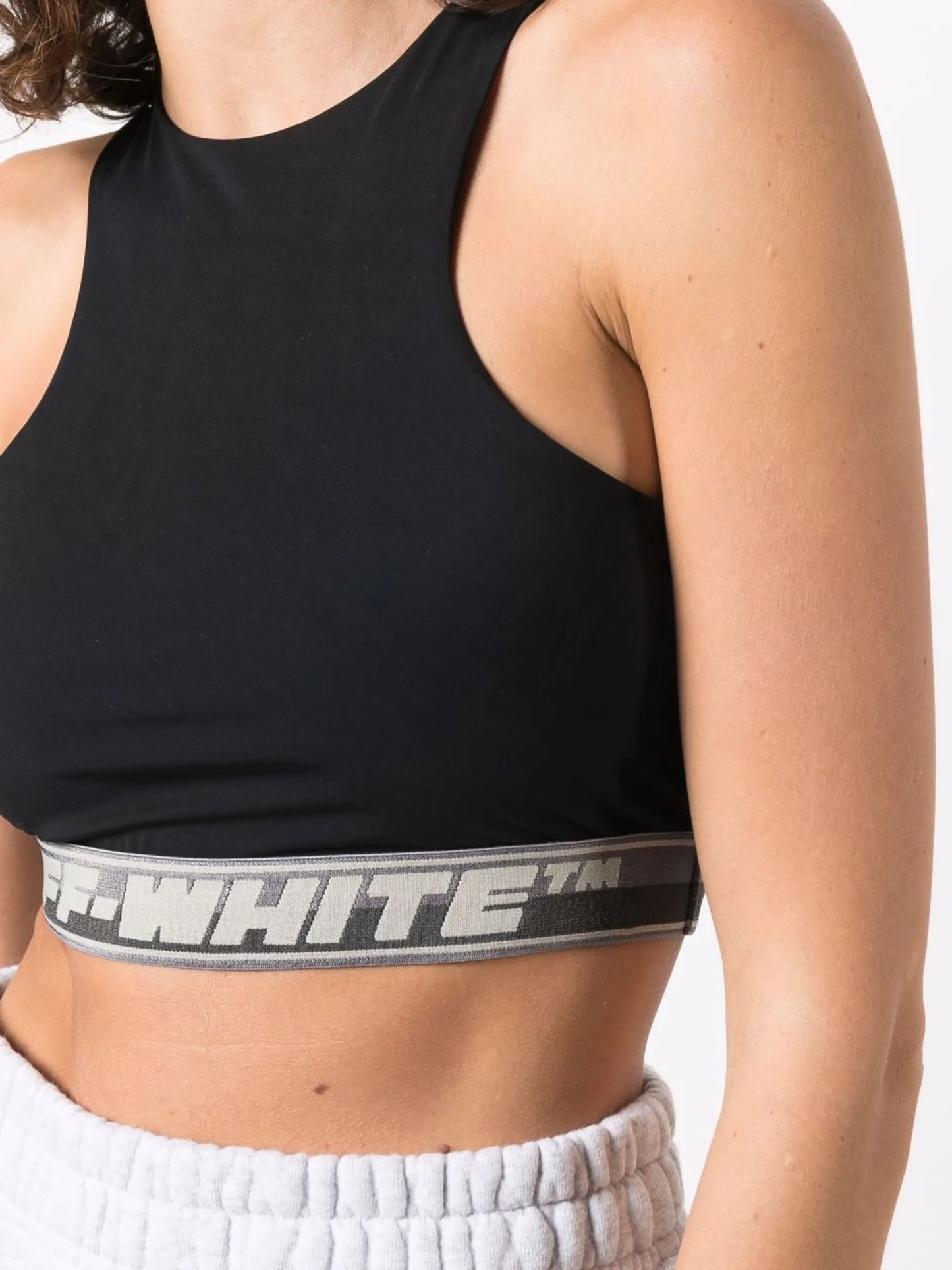 logo-band sports bra