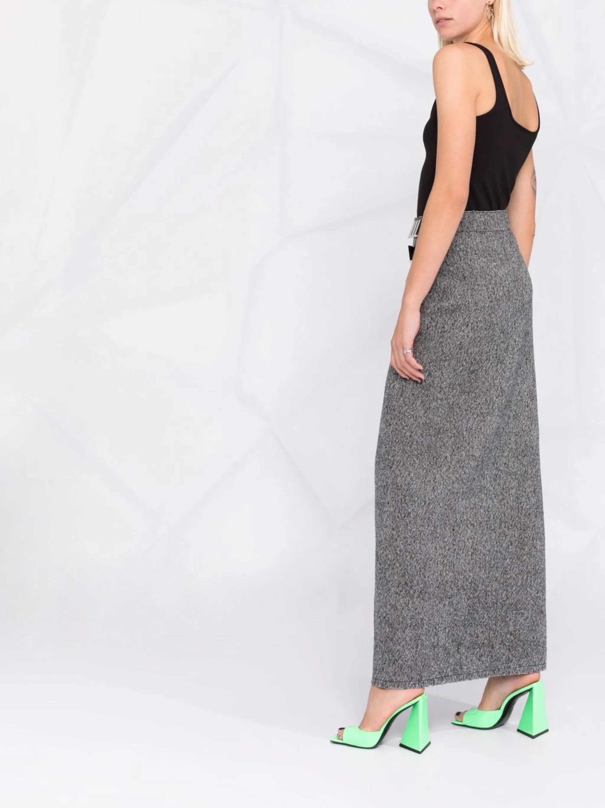 clip-detail cami top