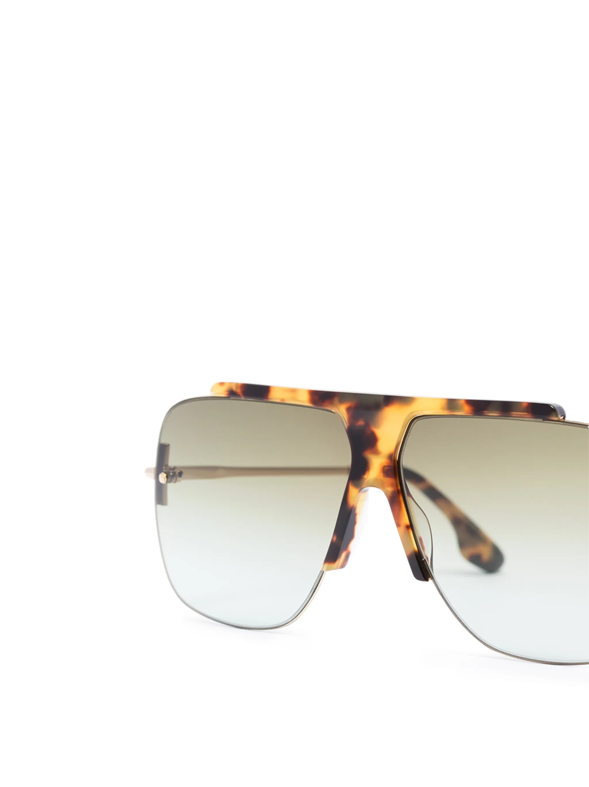 gradient pilot-frame sunglasses
