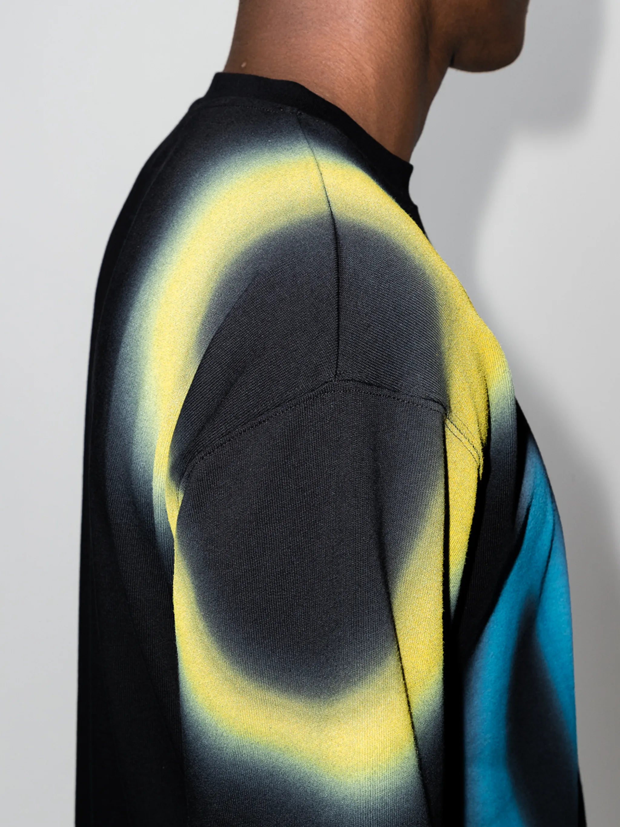 Hypergraphic-print T-shirt