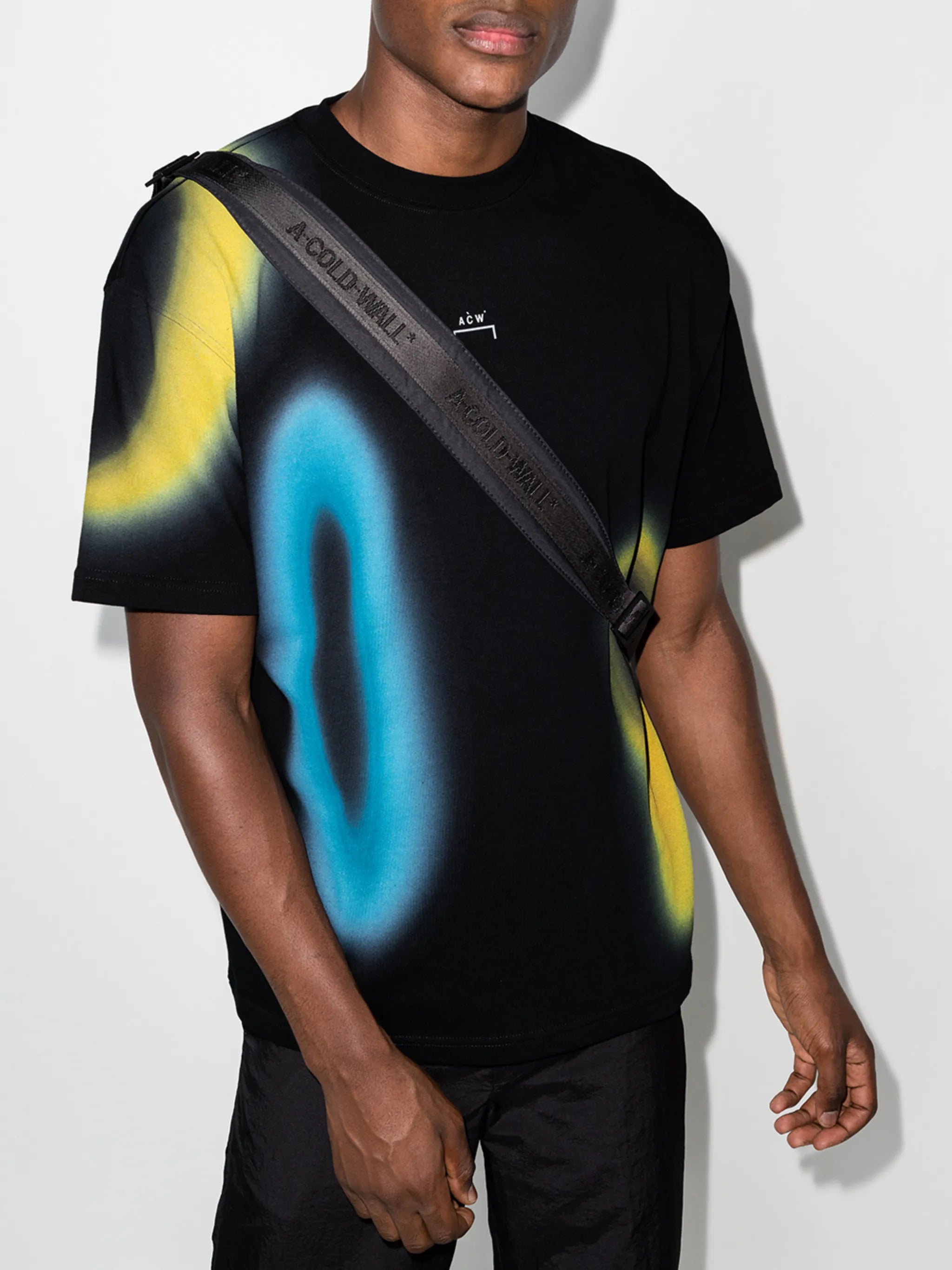 Hypergraphic-print T-shirt
