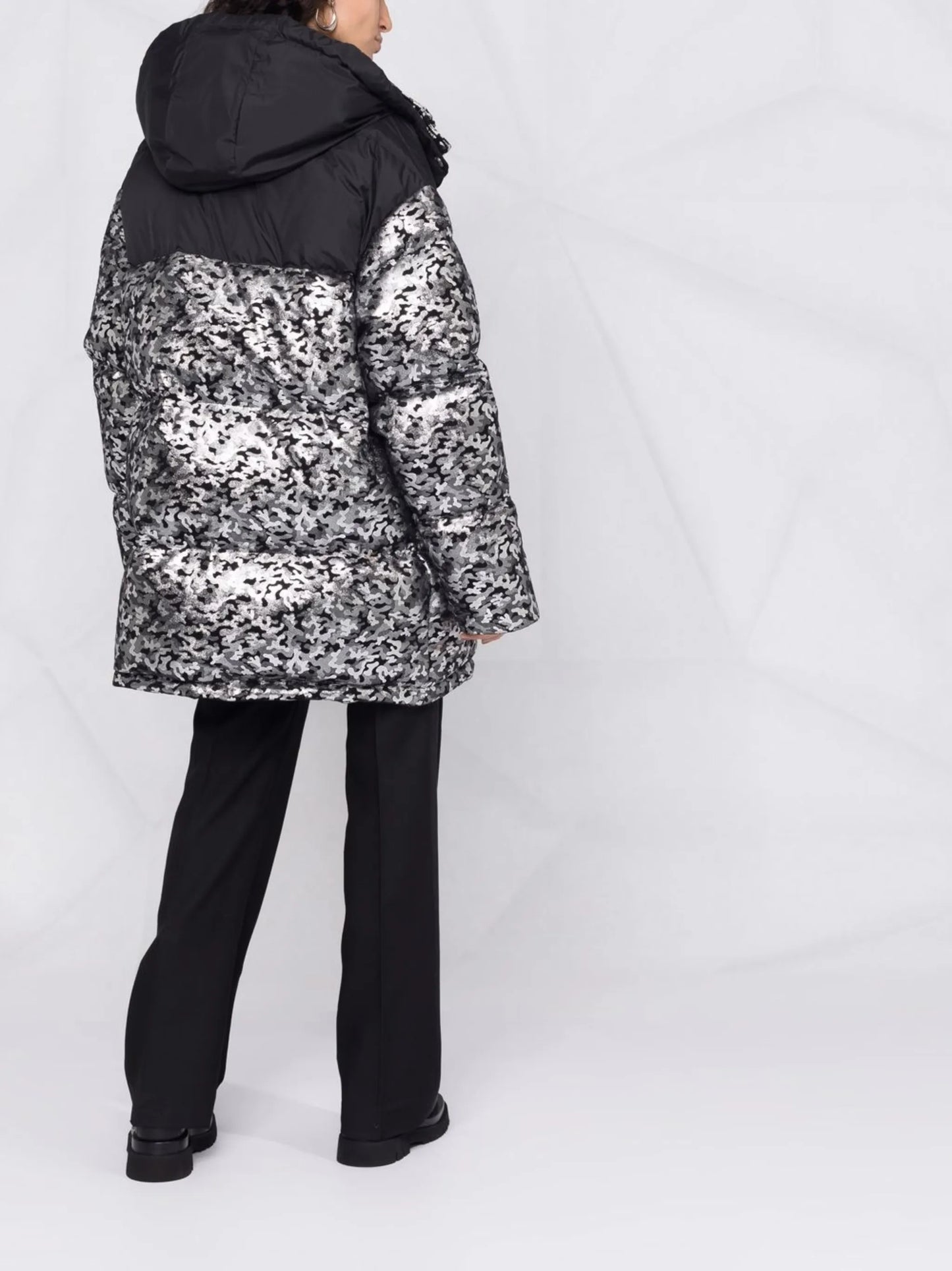 camouflage-print padded parka coat
