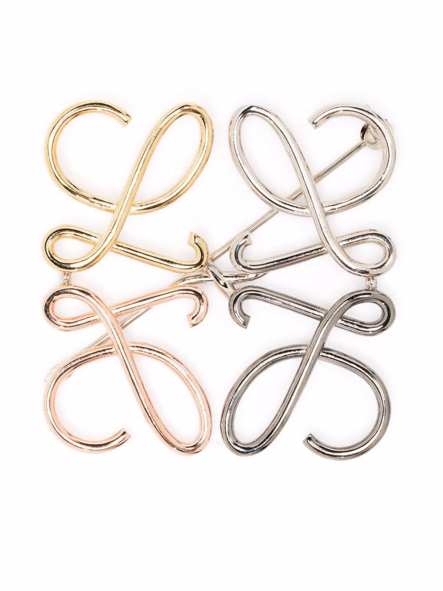 pin-fastening logo brooch