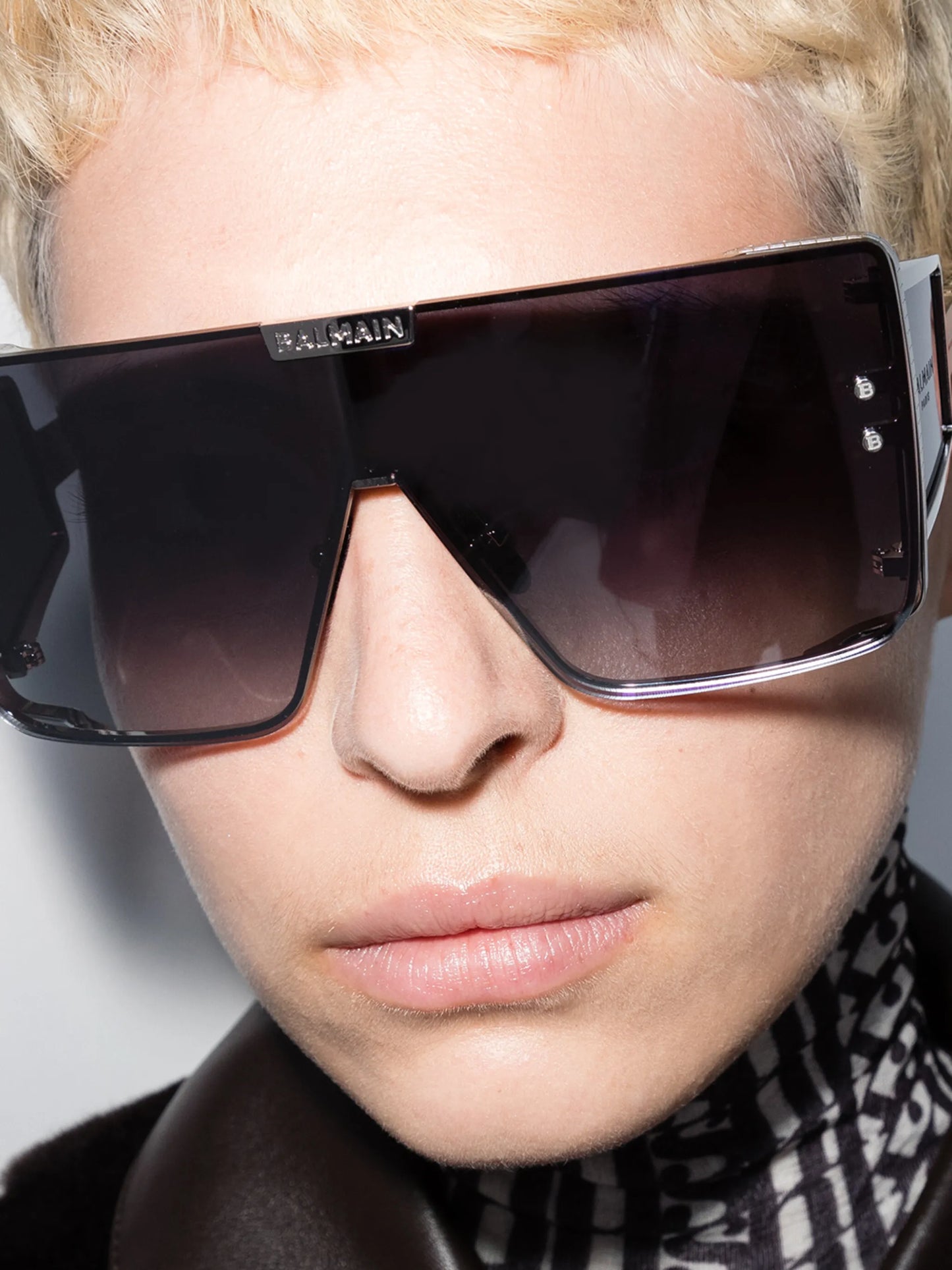 Wonder Boy shield-frame sunglasses