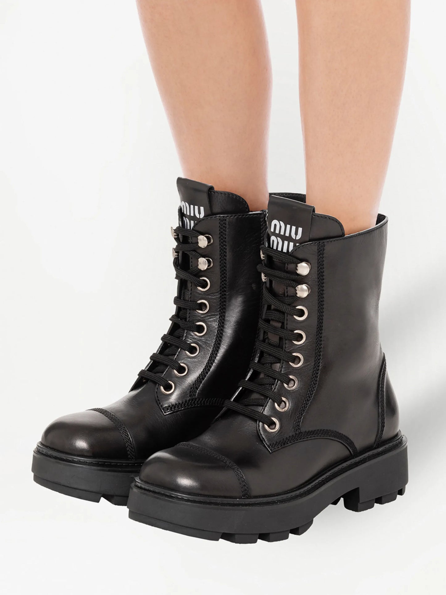 lace-up ankle-length boots