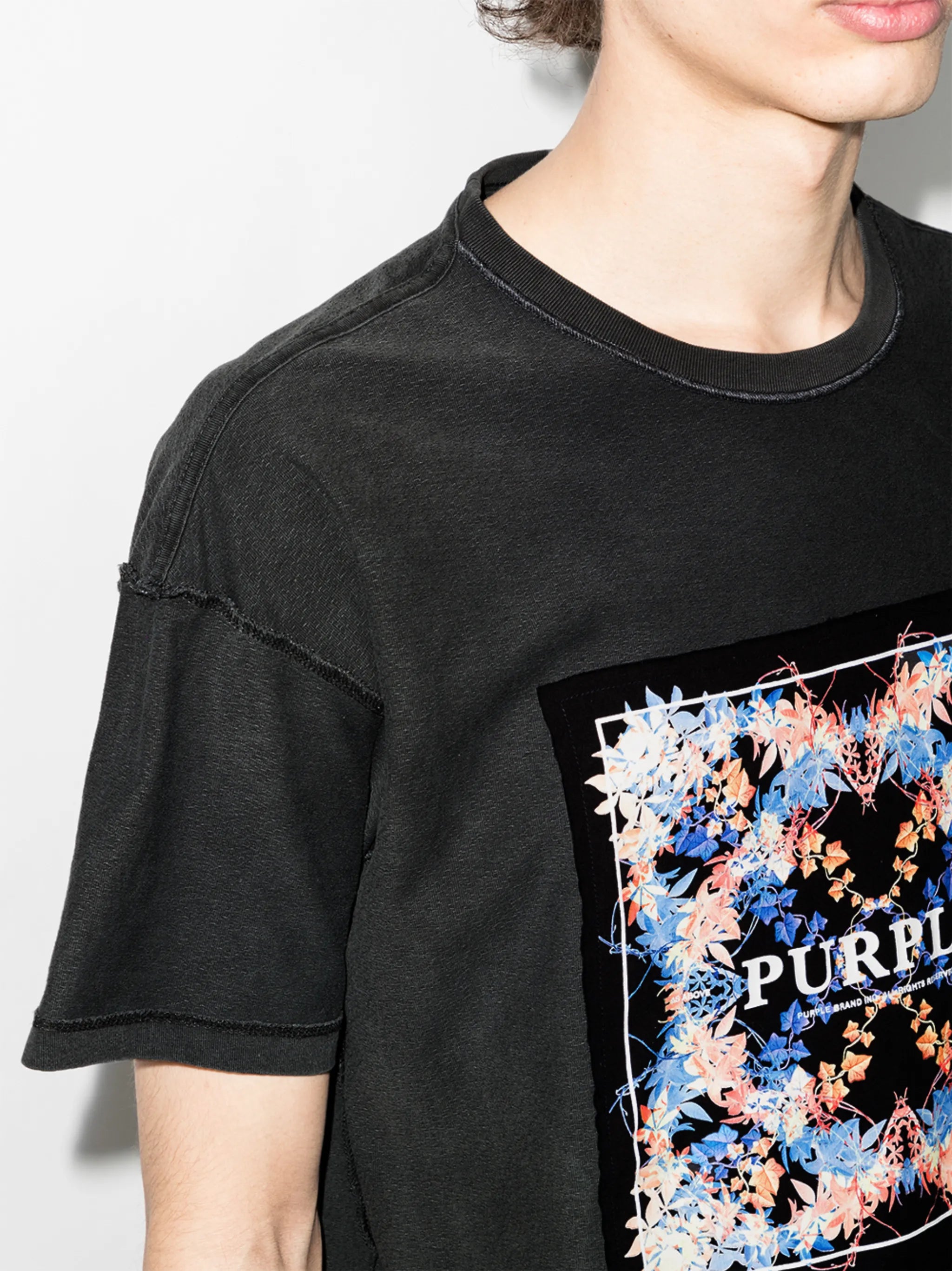 graphic-print T-shirt