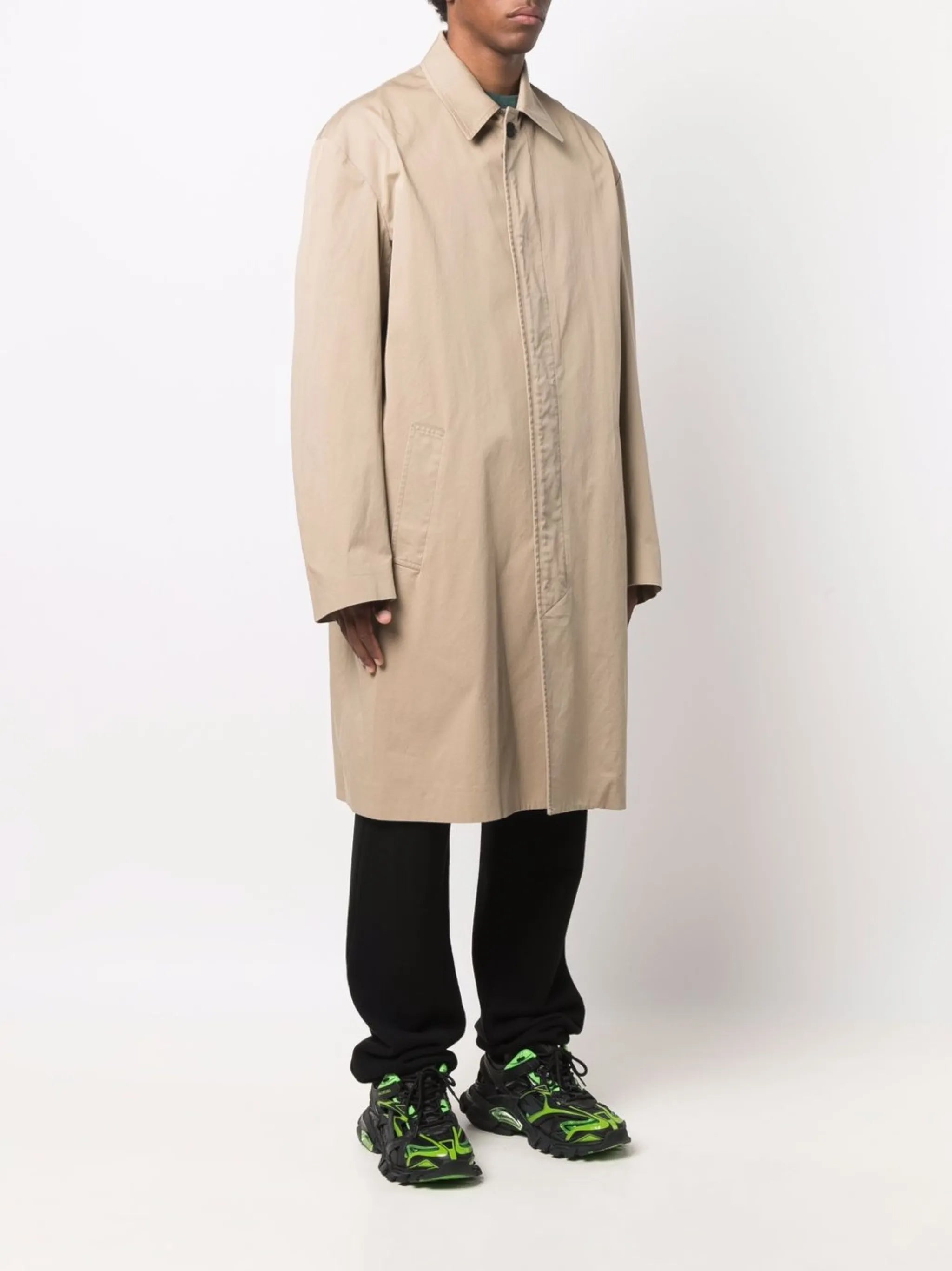 embroidered-logo car coat