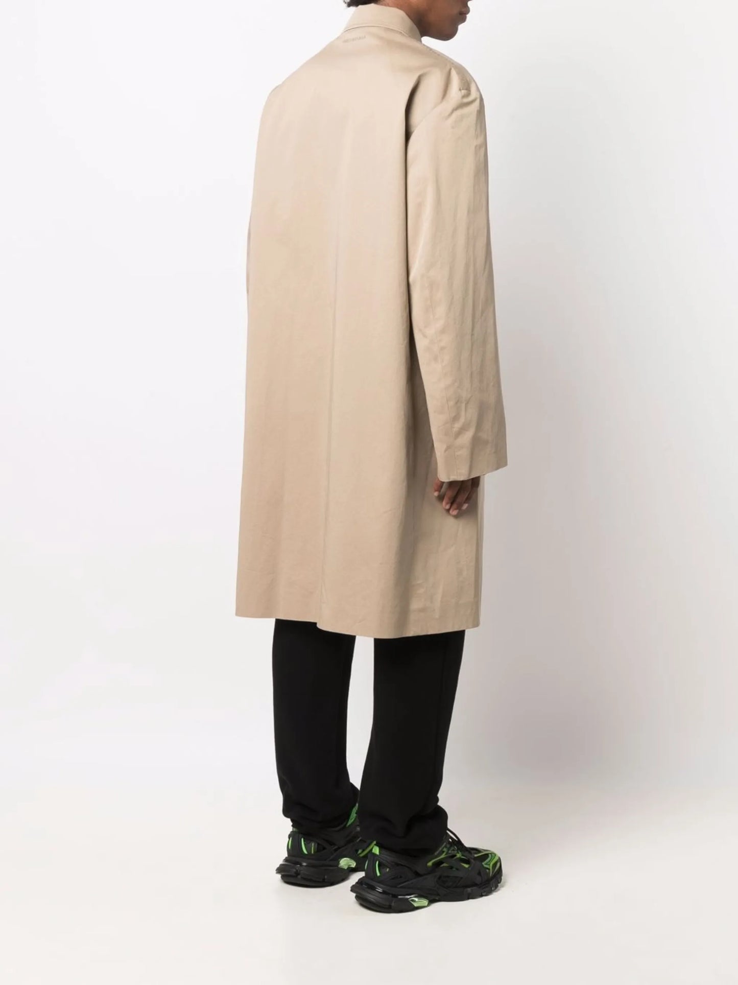 embroidered-logo car coat