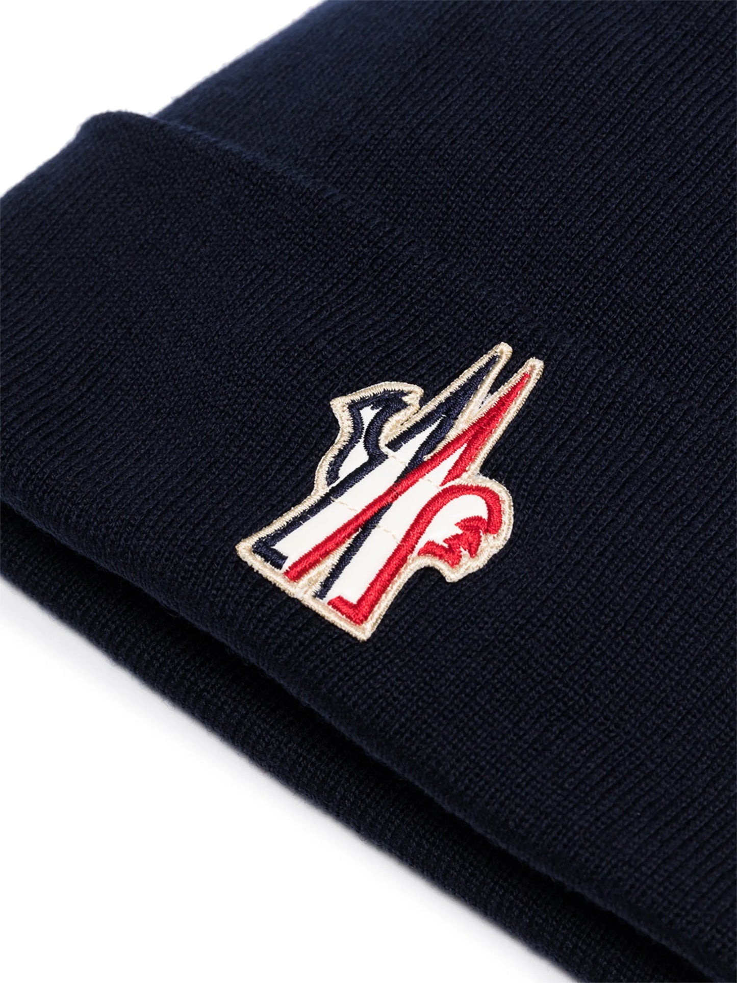 logo patch knitted beanie