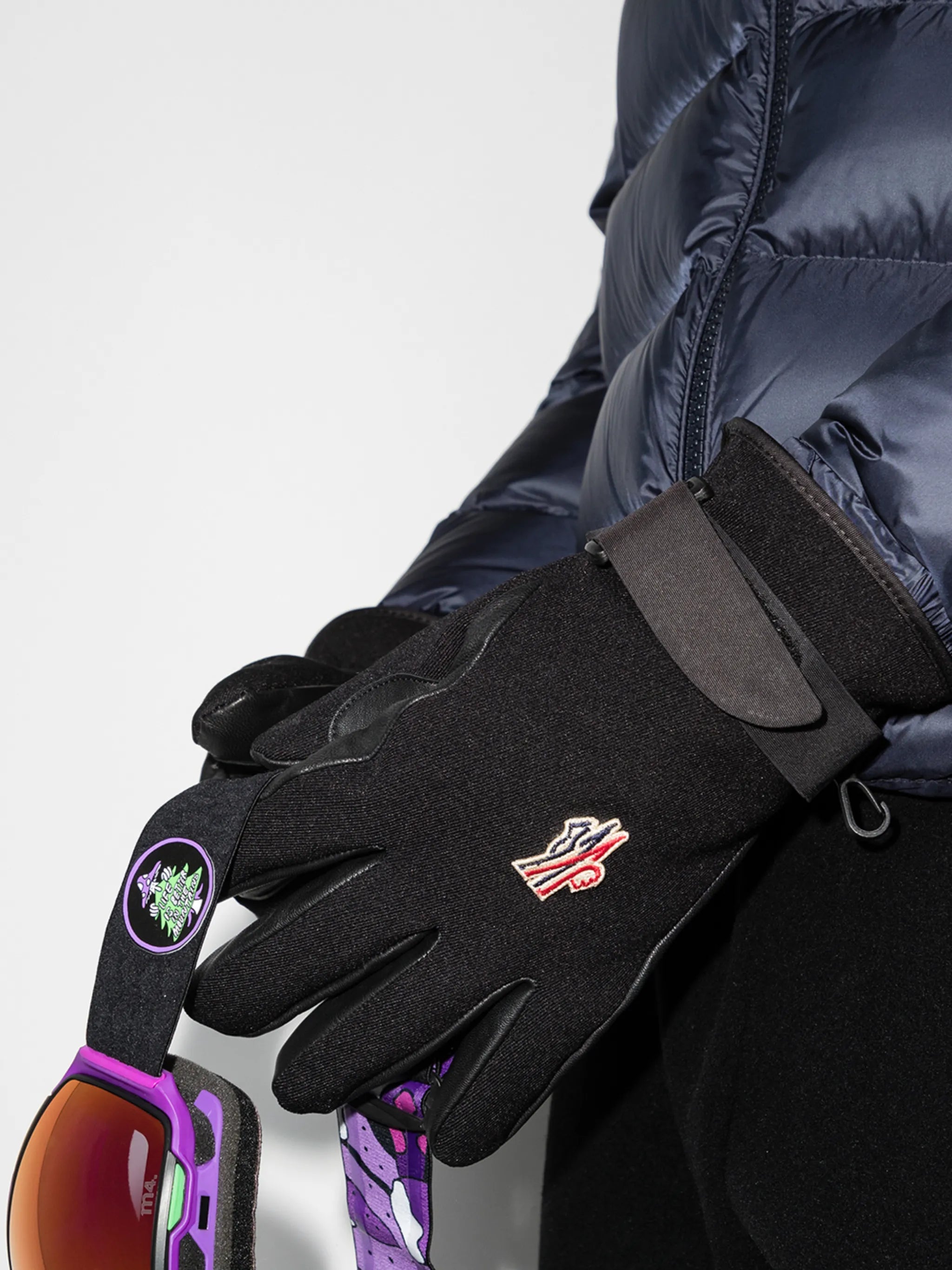 padded paneled gloves