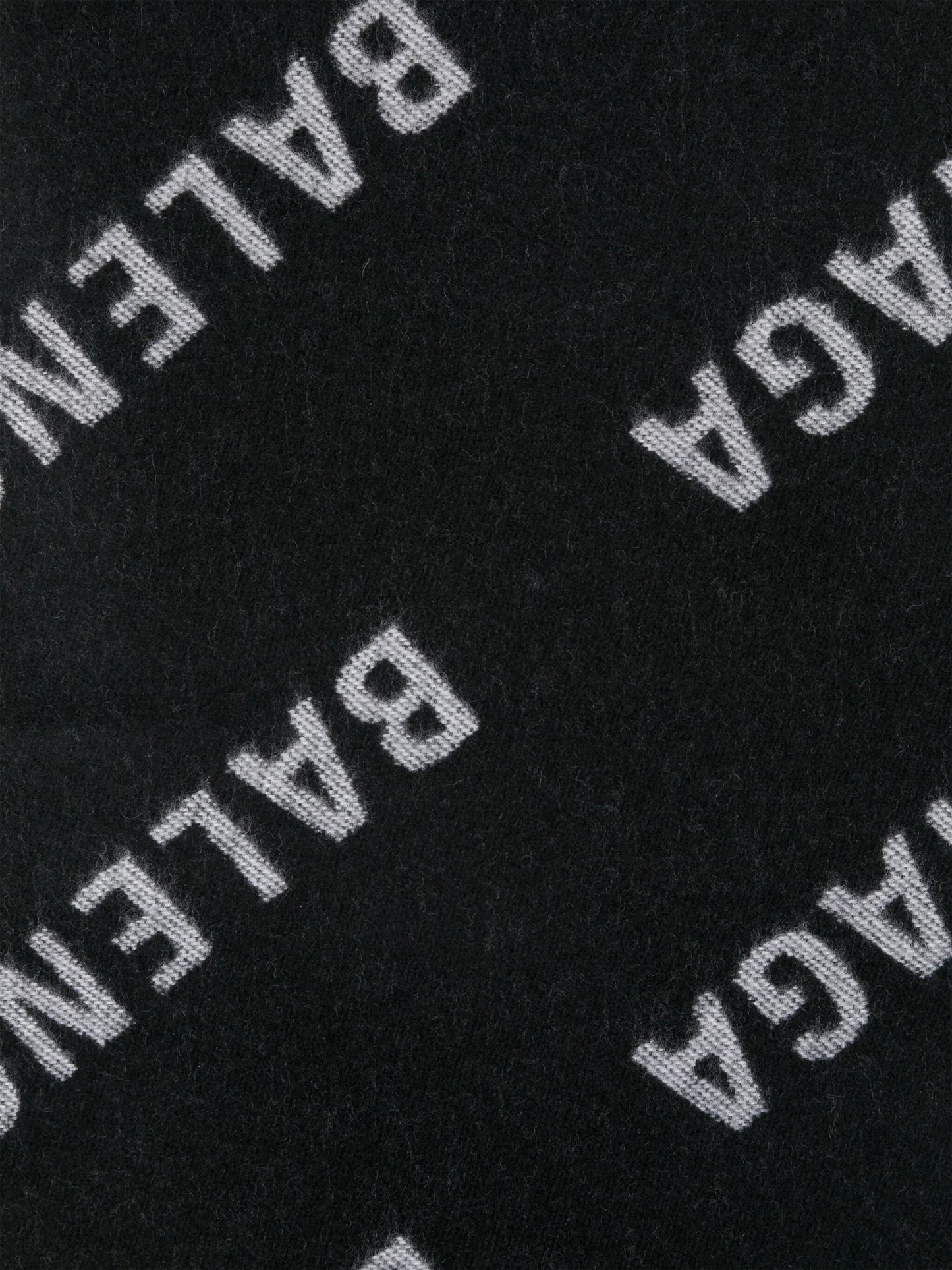 Allover Logo Macro scarf