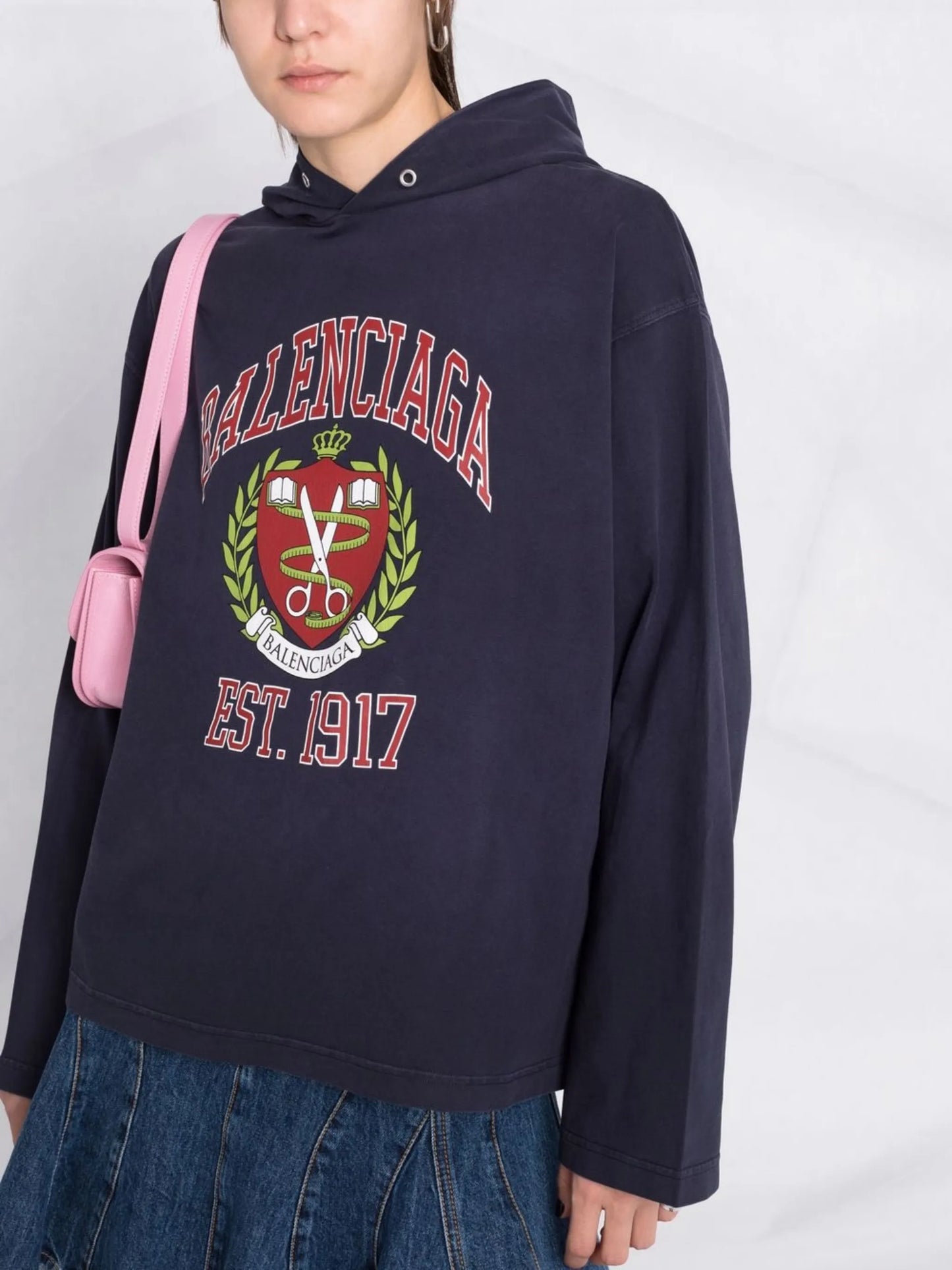 College crest-print hoodie