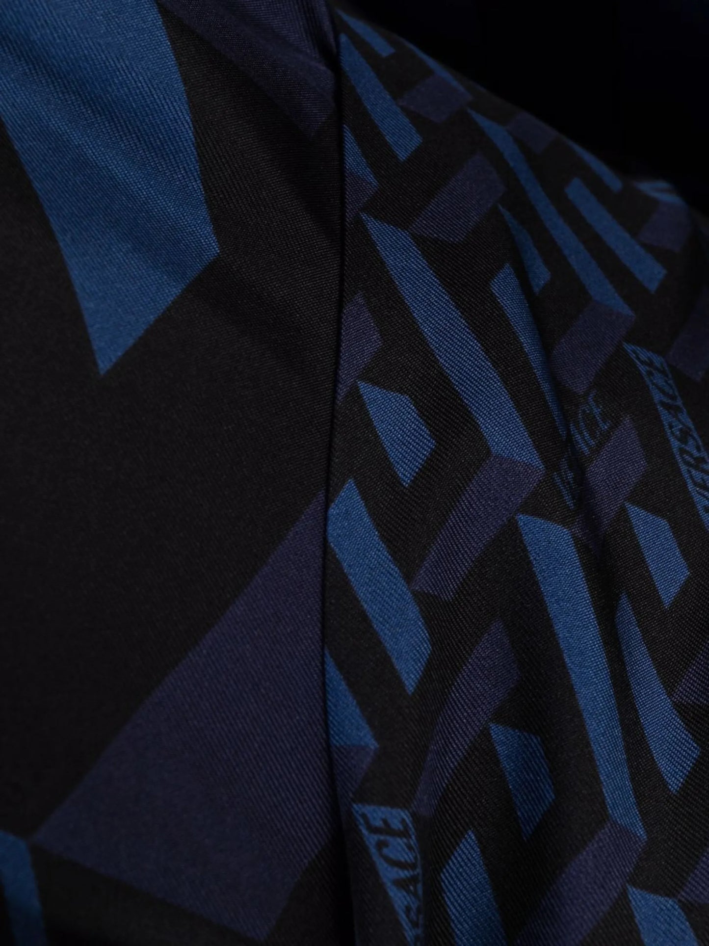 logo-print monogram silk robe