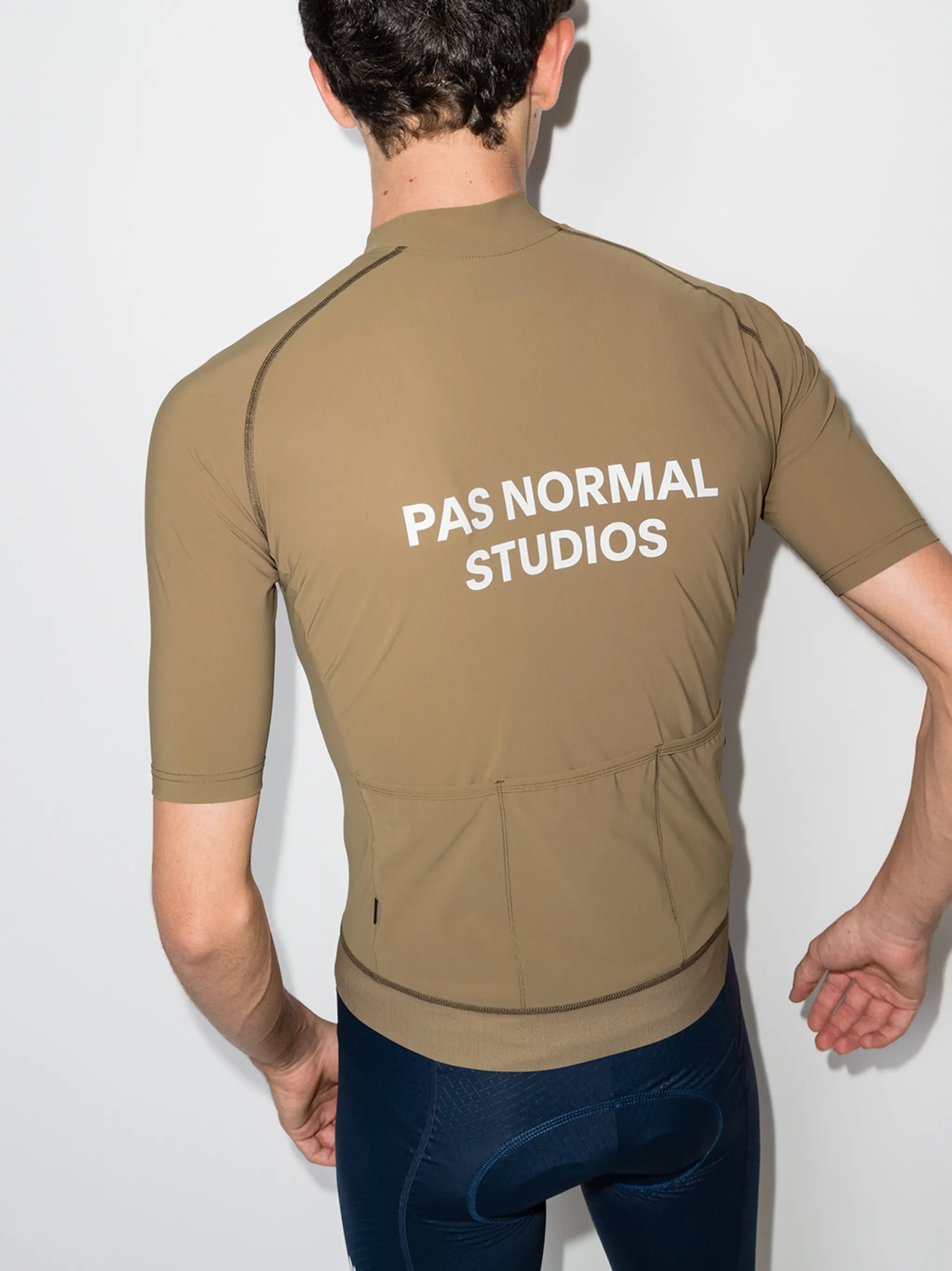 Essential short-sleeve jersey