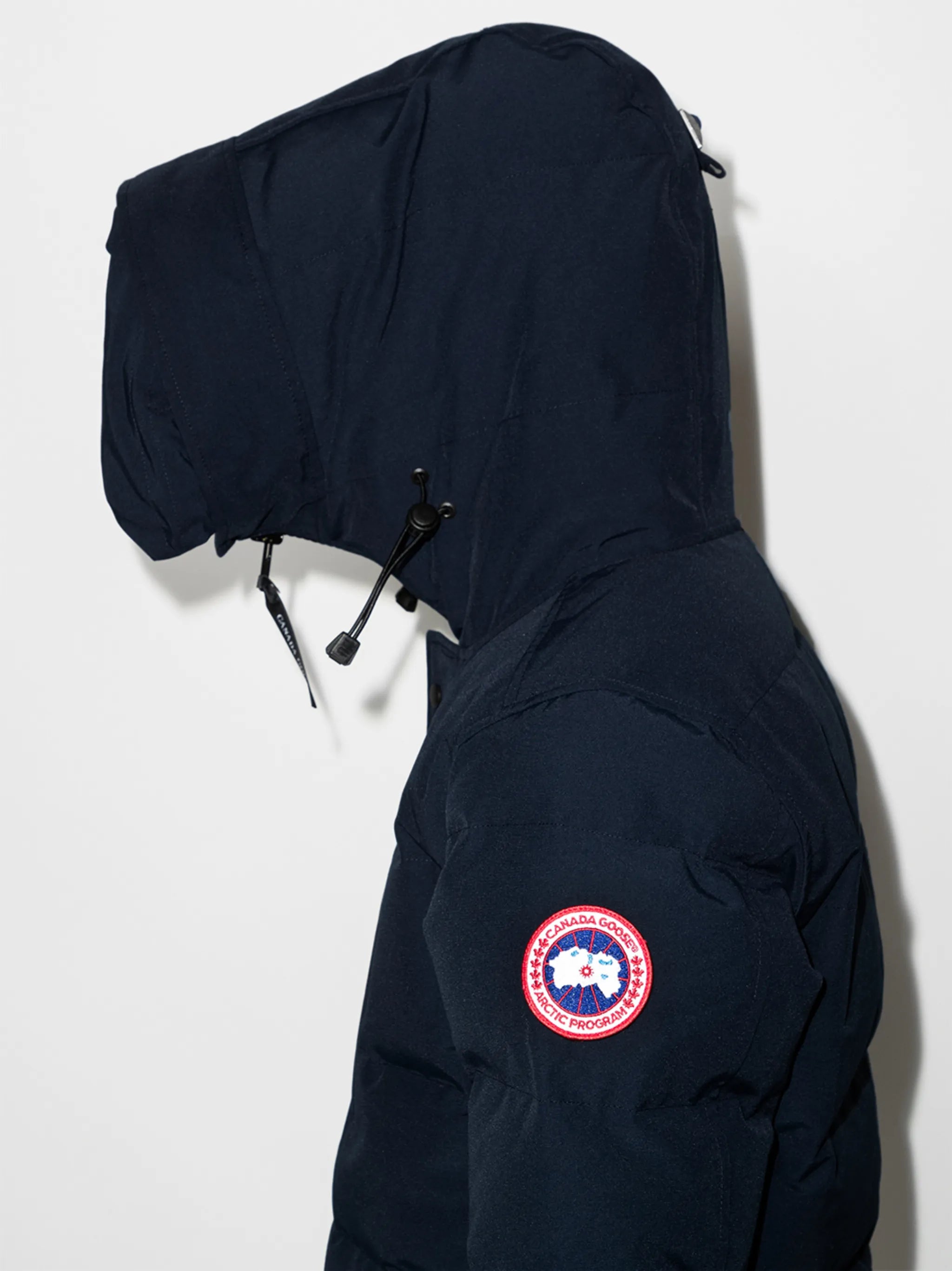 Carson logo-patch puffer jacket