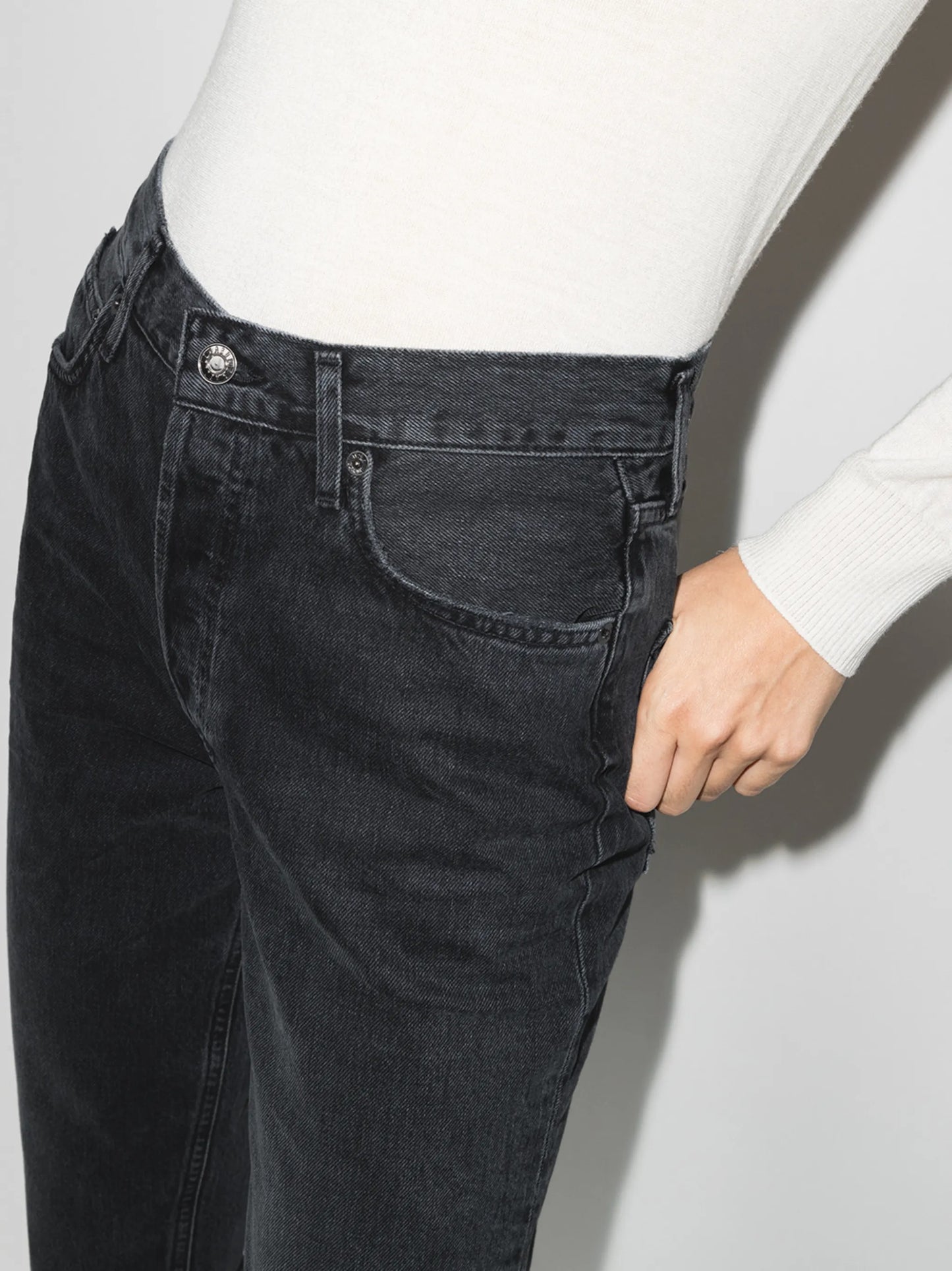 Fen high-rise tapered jeans