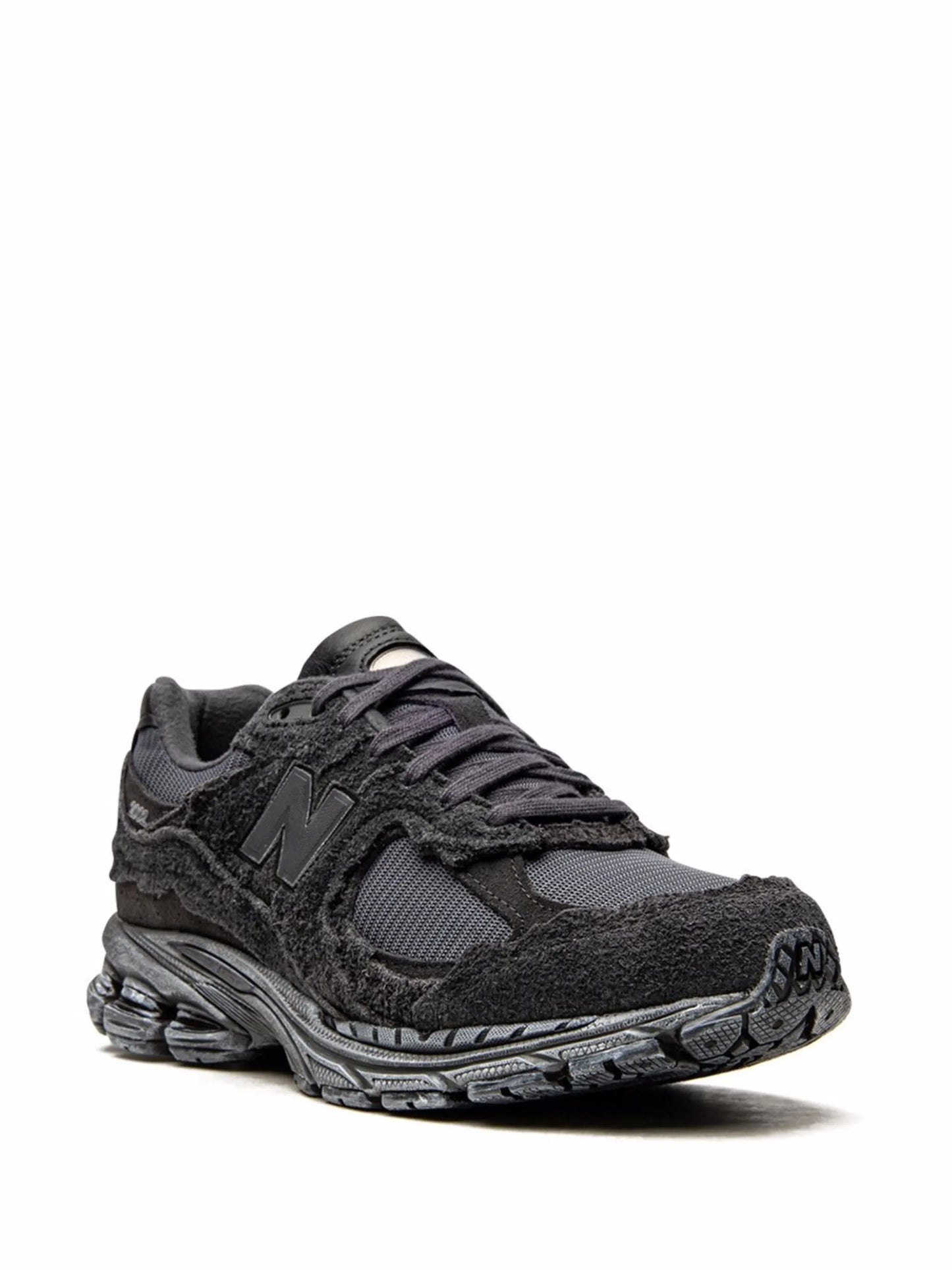 2002R distressed-effect sneakers