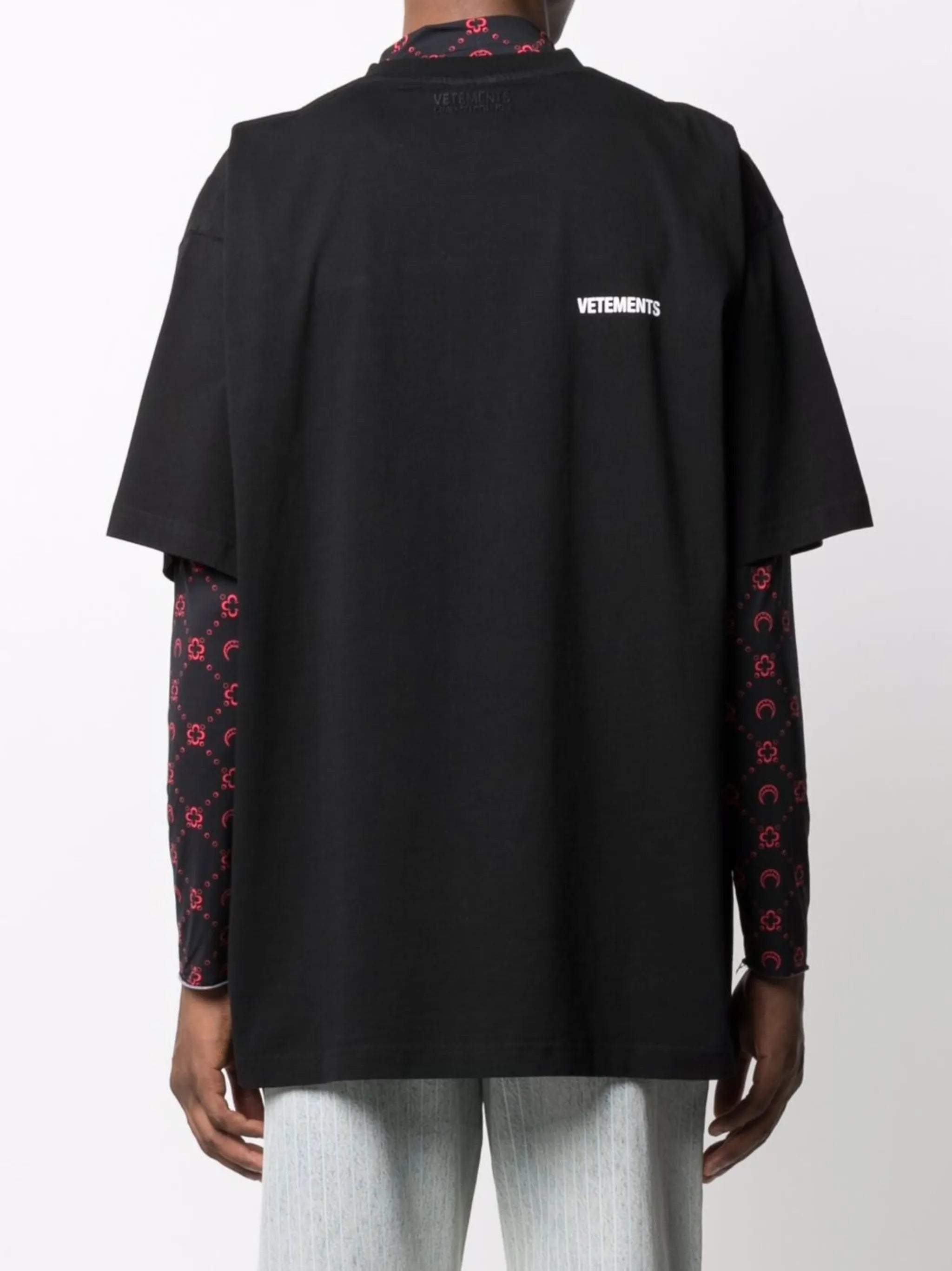graphic-print T-shirt