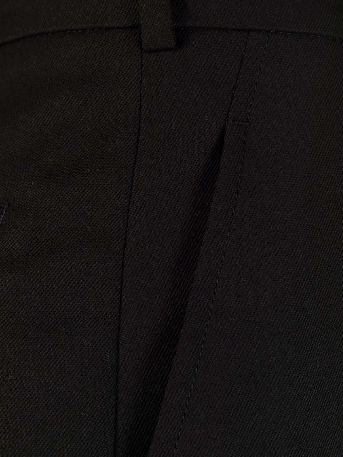 wide-leg tailored trousers