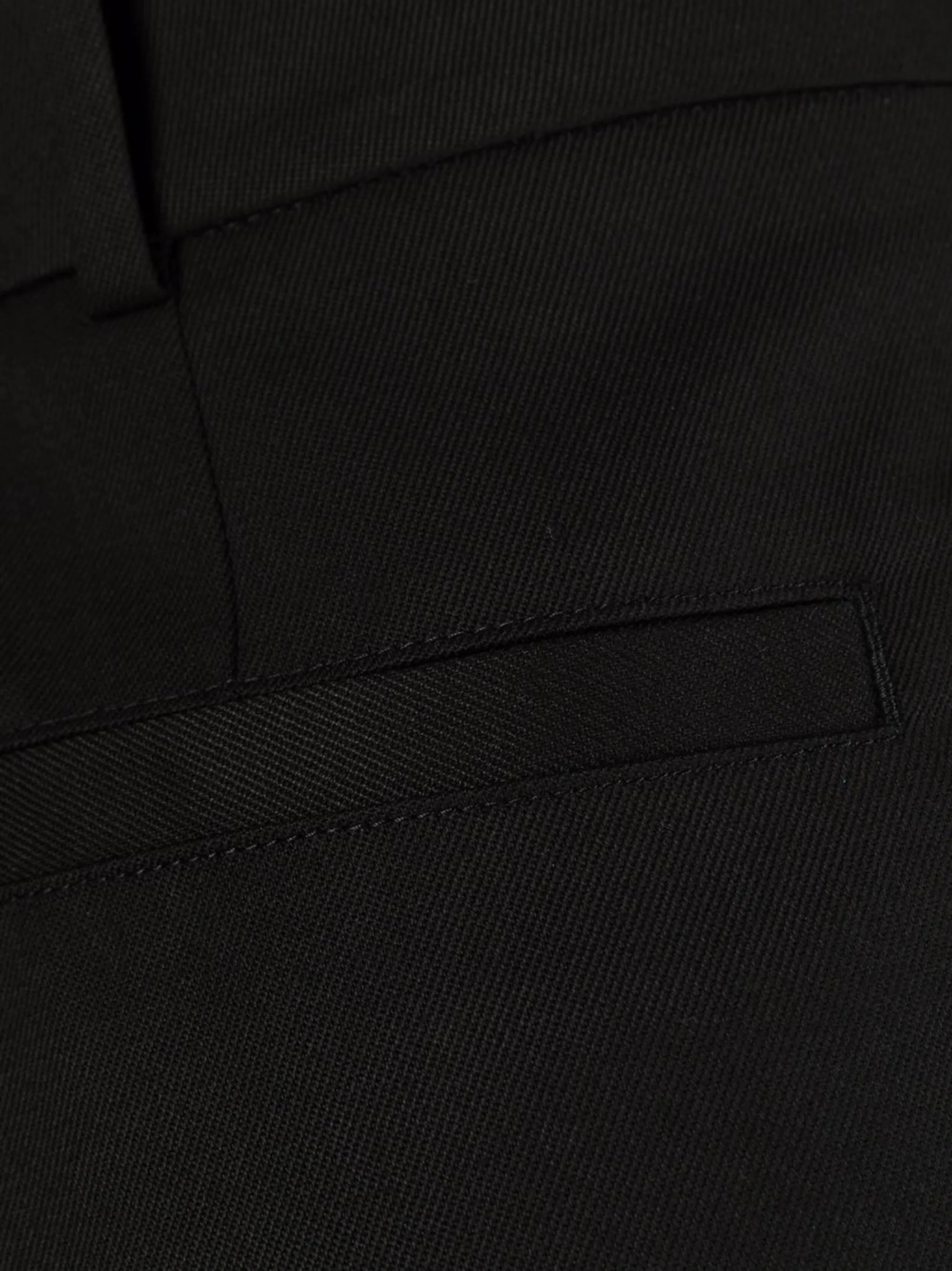 wide-leg tailored trousers