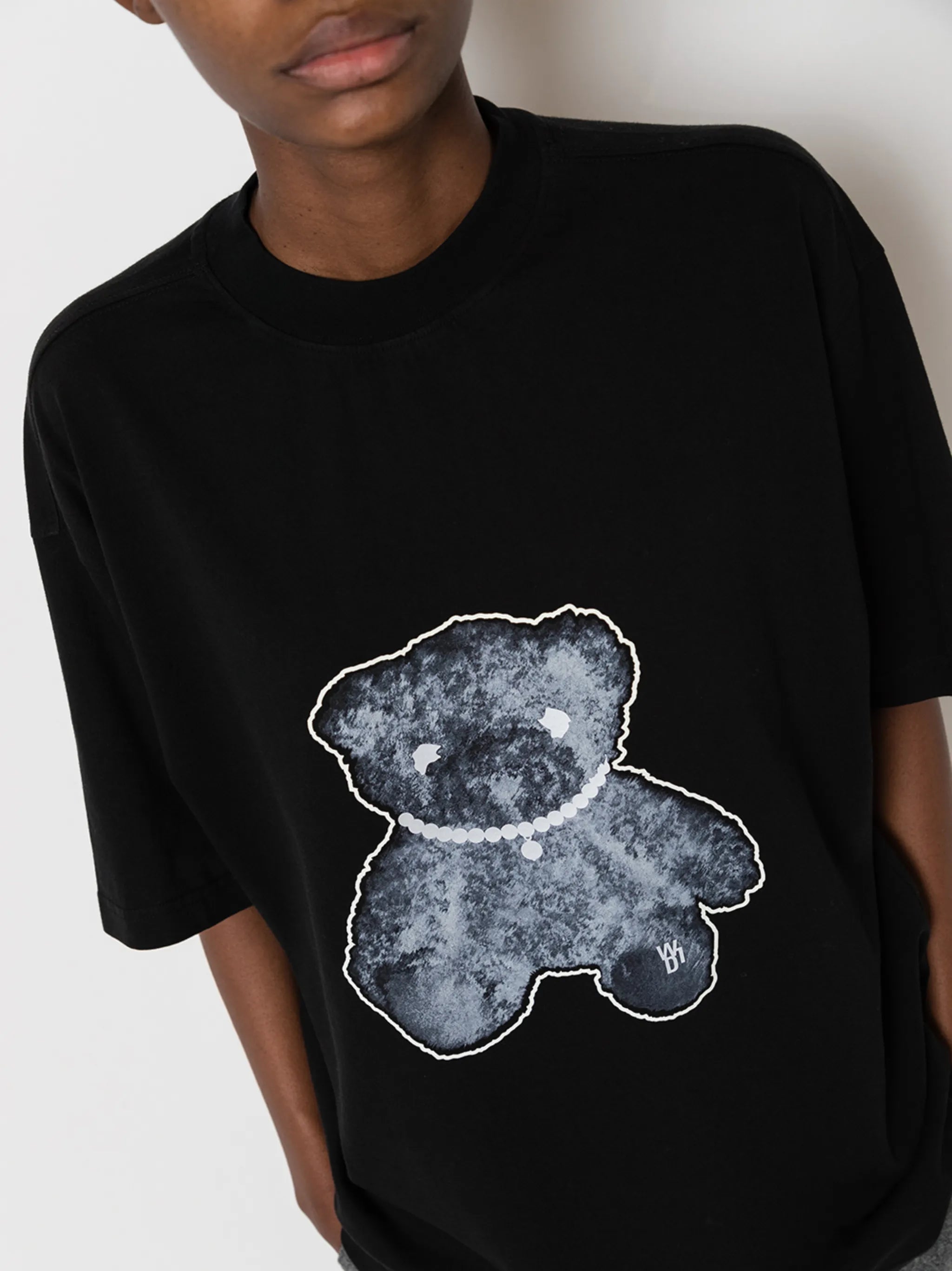 Pearl Necklace Teddy cotton T-shirt