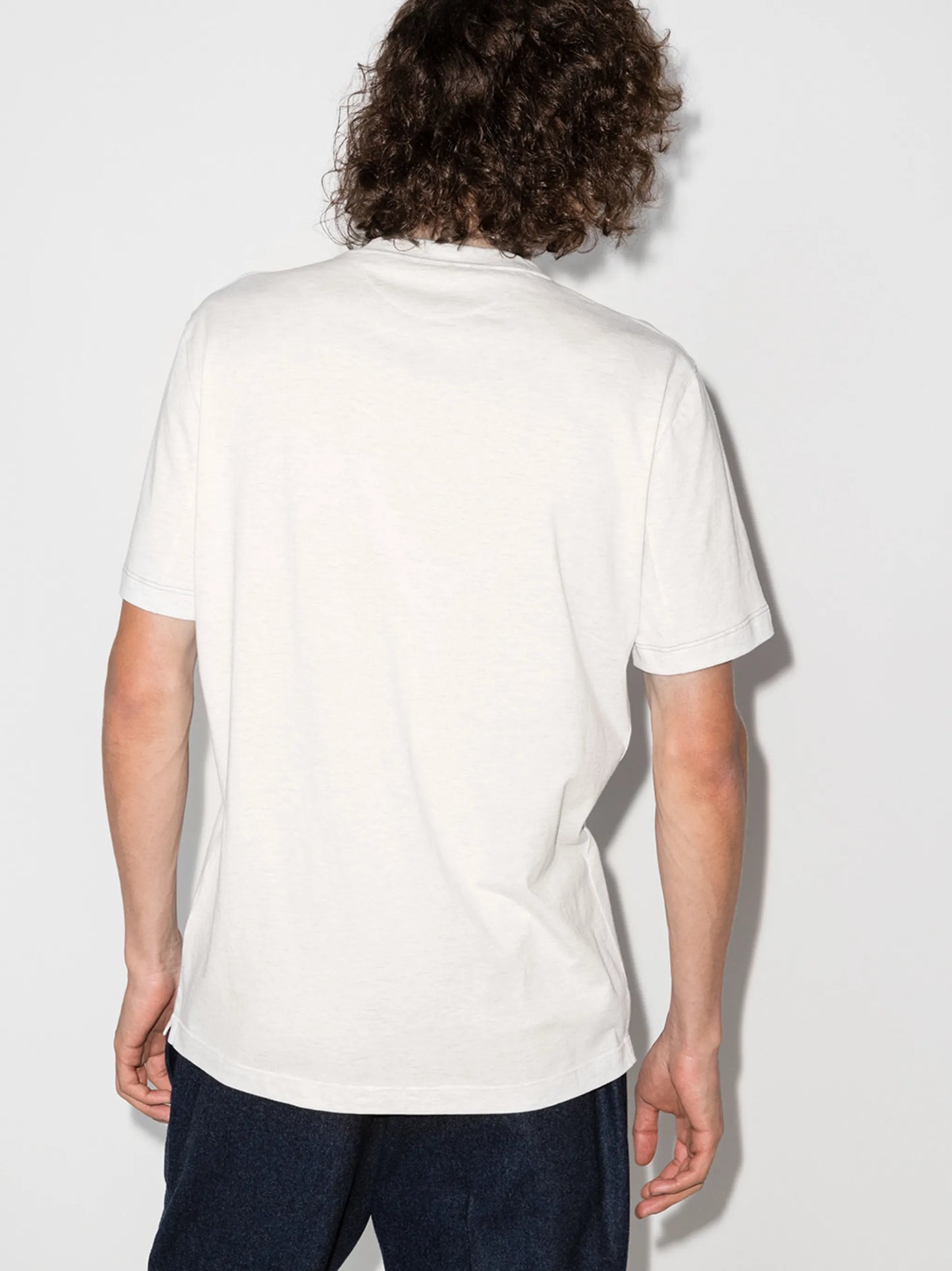 logo-embroidered T-shirt