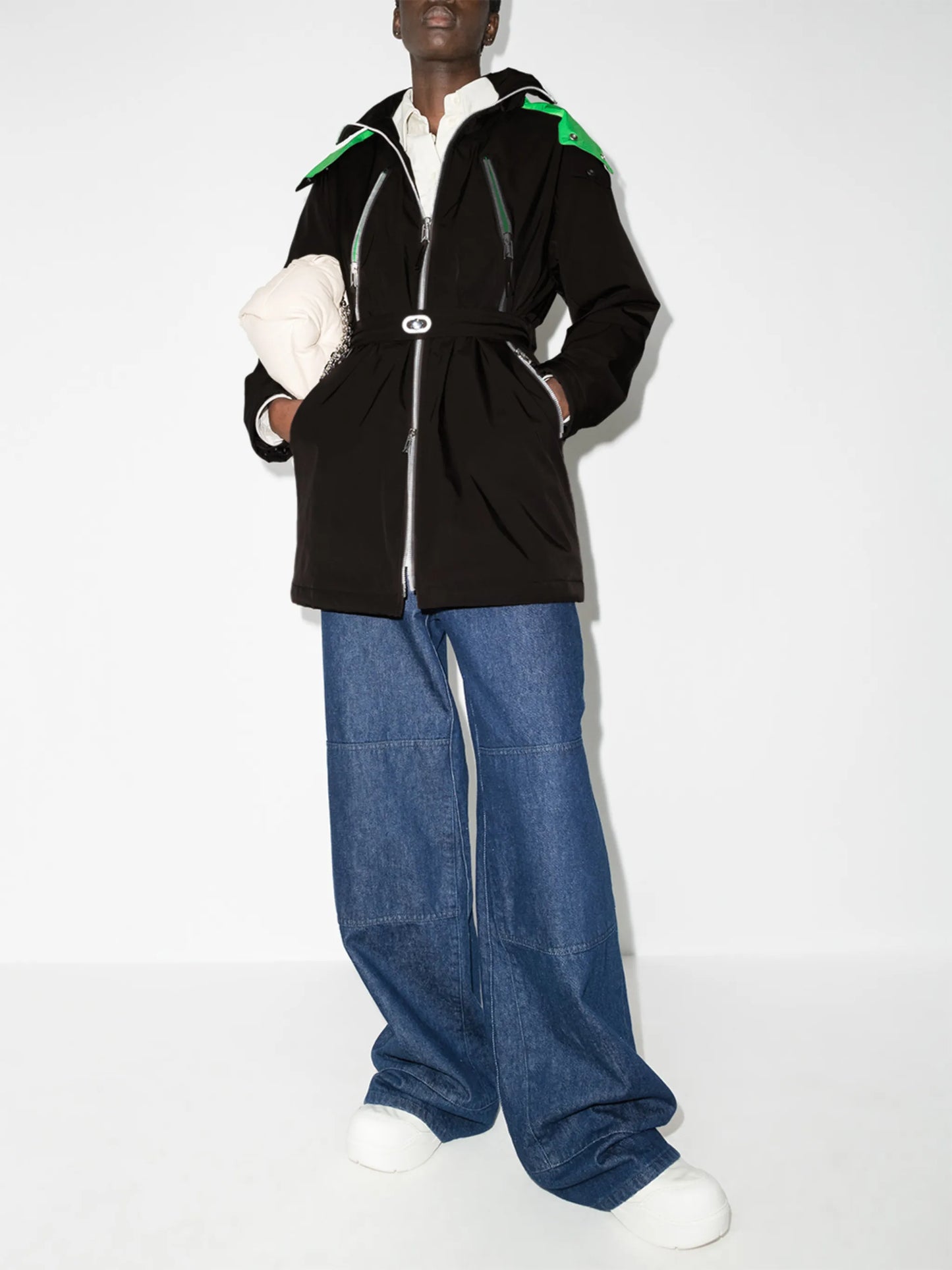 contrast-trim zip-detail hooded coat