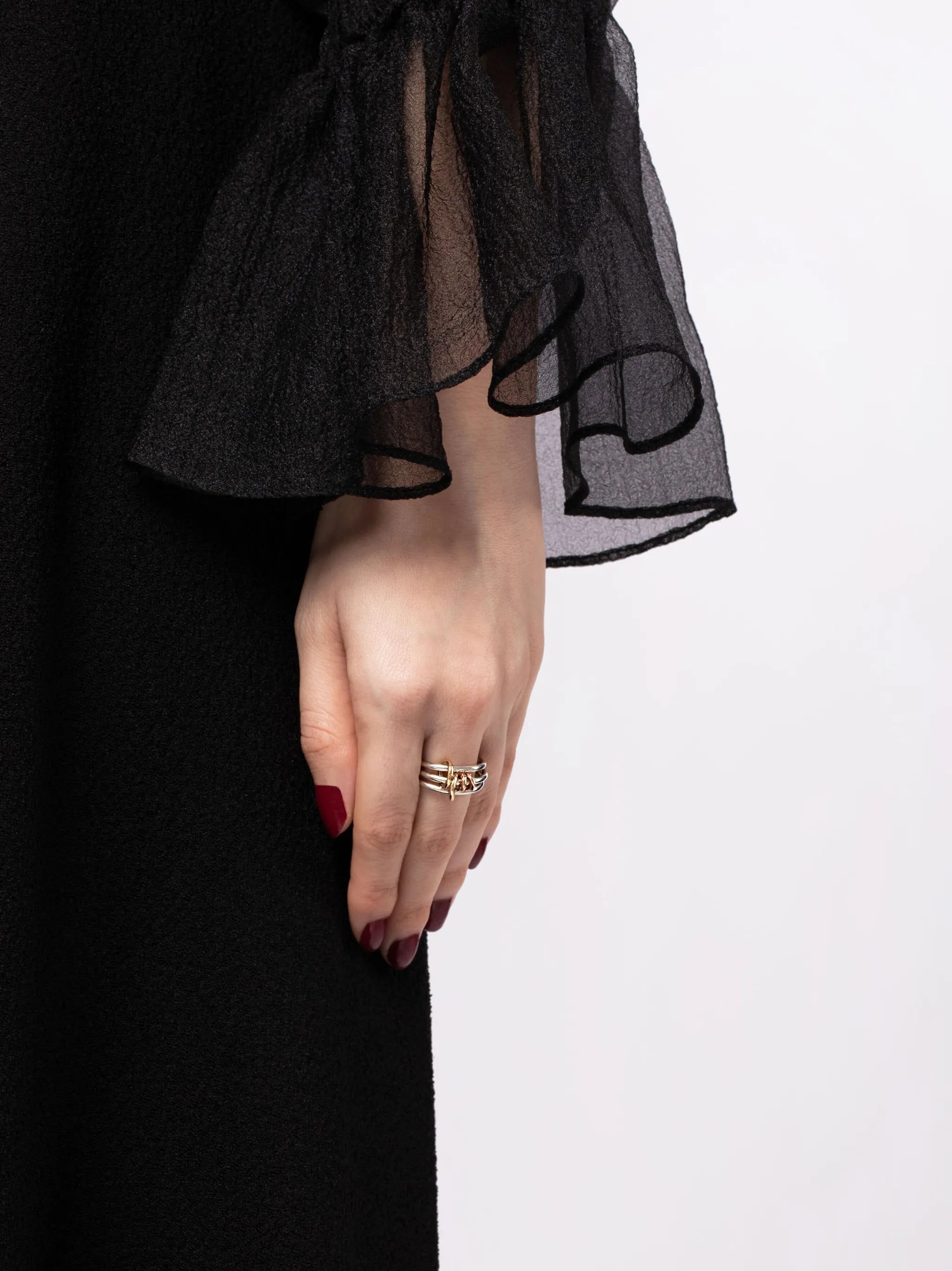 18kt yellow gold and sterling silver Acacia linked ring