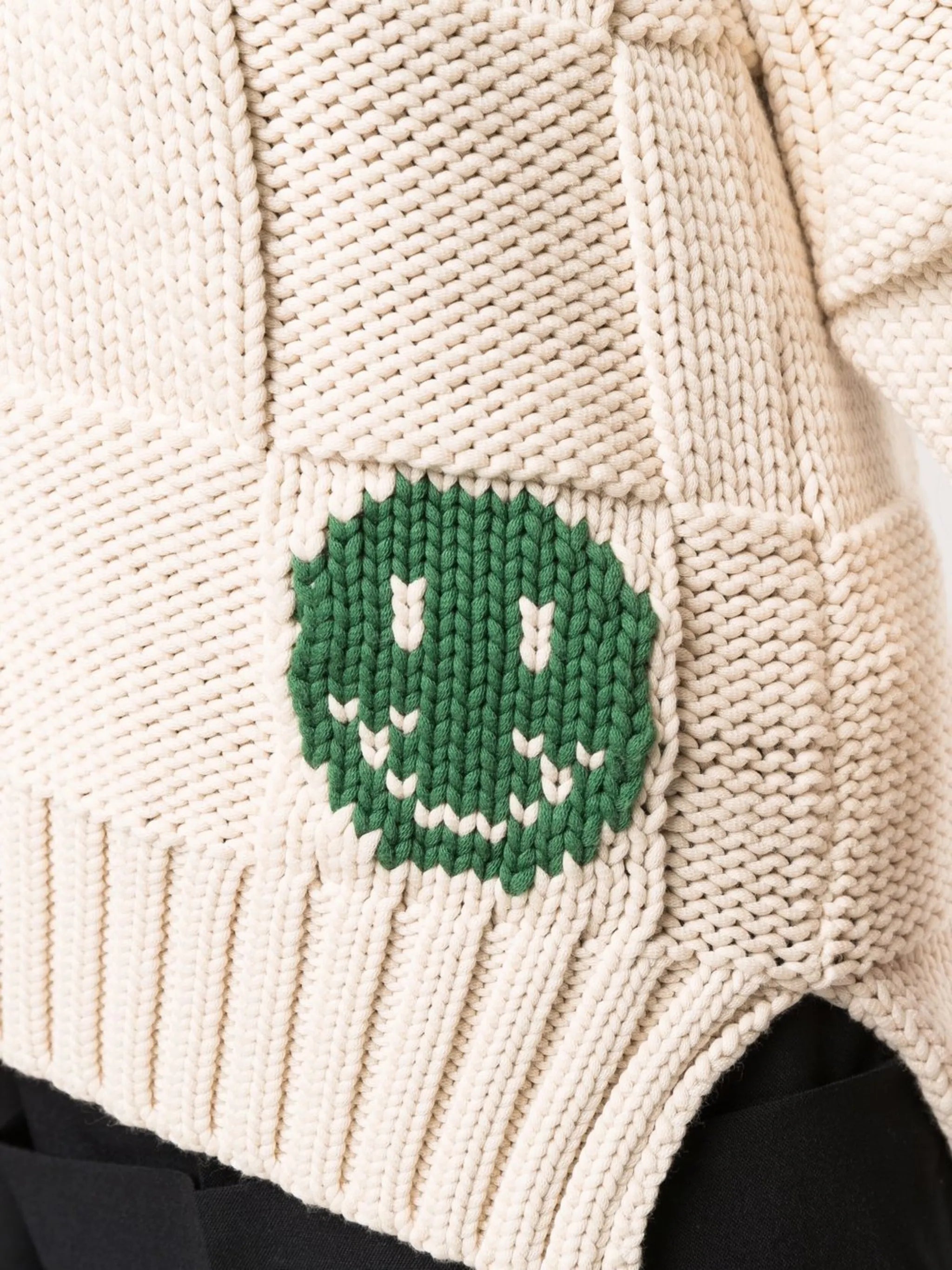 smiley poplin-collar cardigan