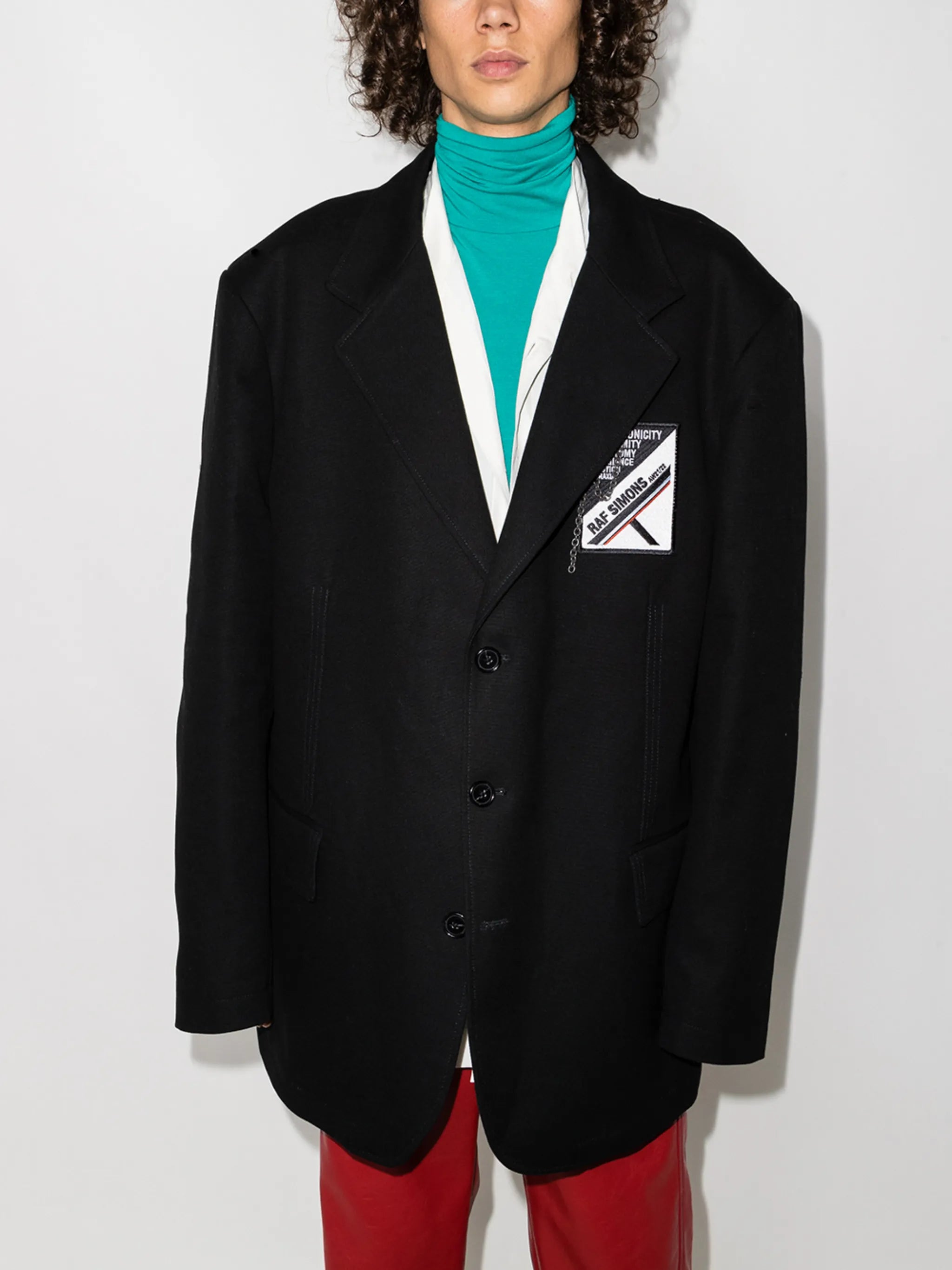 logo-patch single-breasted blazer