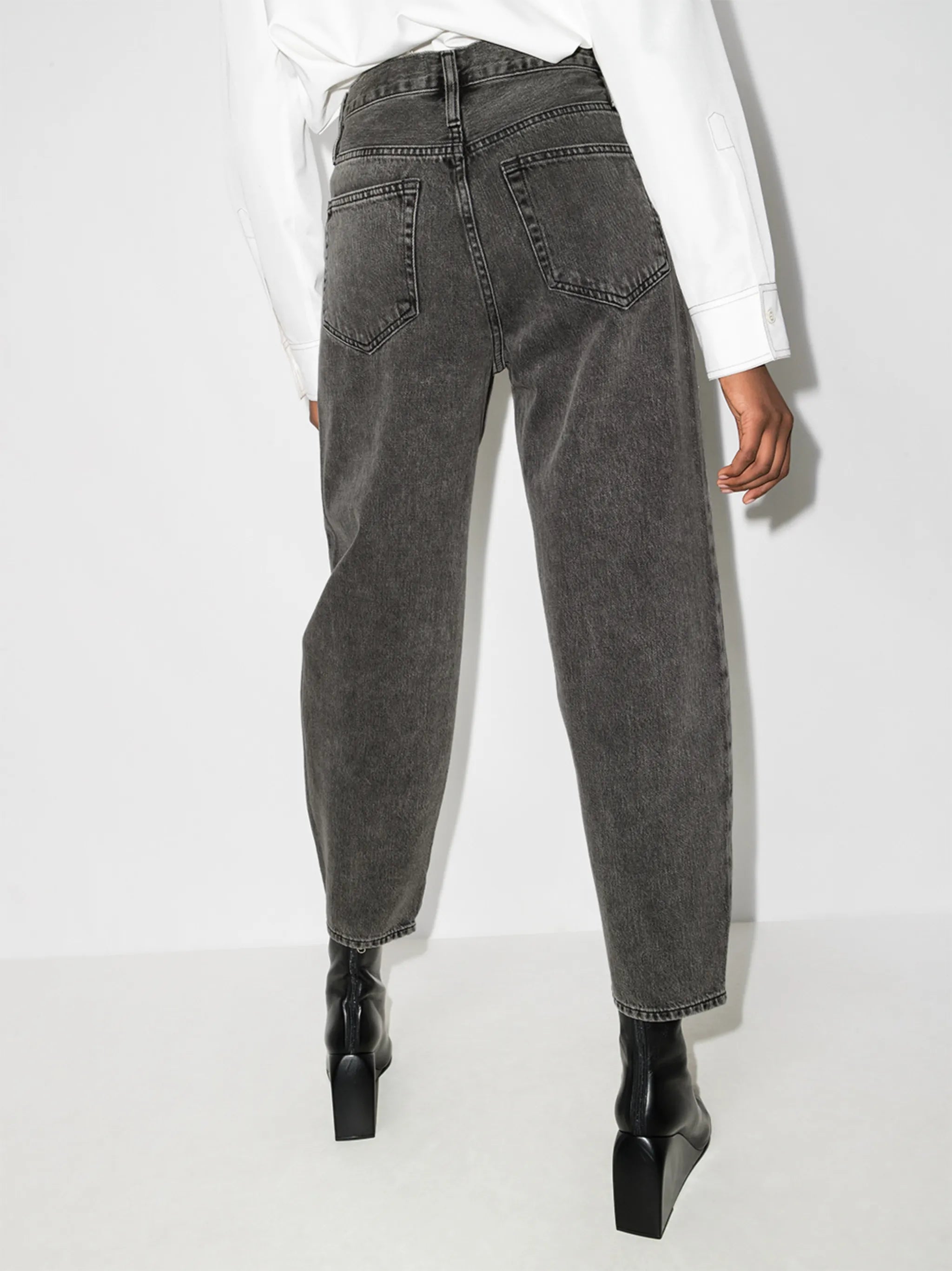 Ultra High tapered jeans